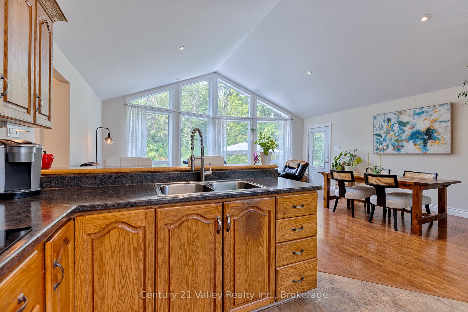 Photo 11 of 1514 Whitton Road, Horton, Horton Twp — HOMEH