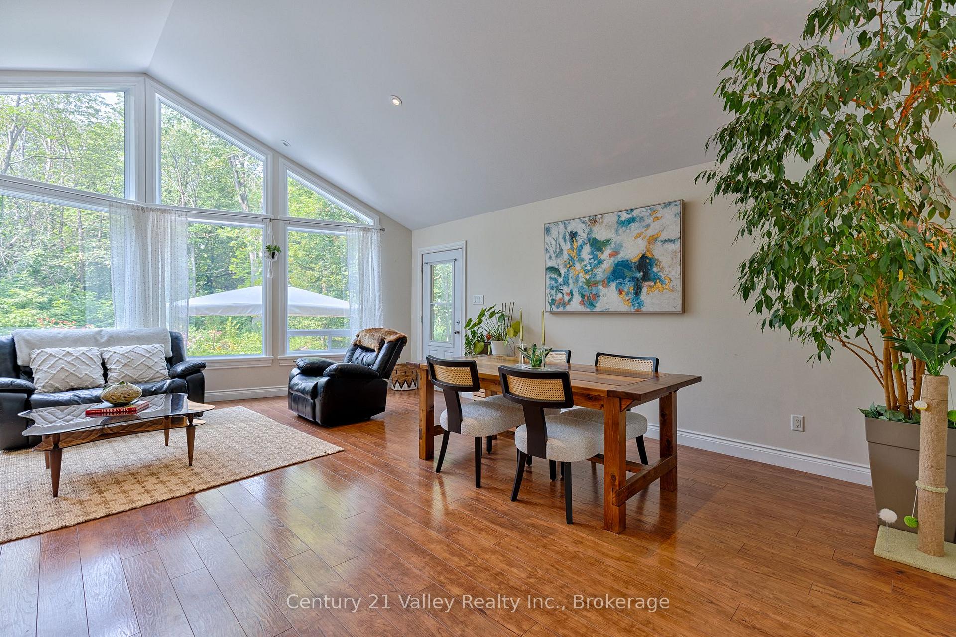 Photo 12 of 1514 Whitton Road, Horton, Horton Twp — HOMEH
