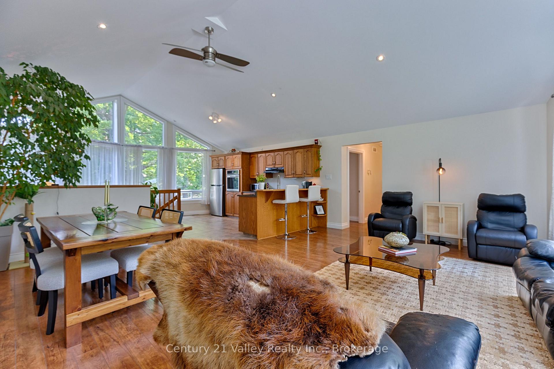 Photo 15 of 1514 Whitton Road, Horton, Horton Twp — HOMEH