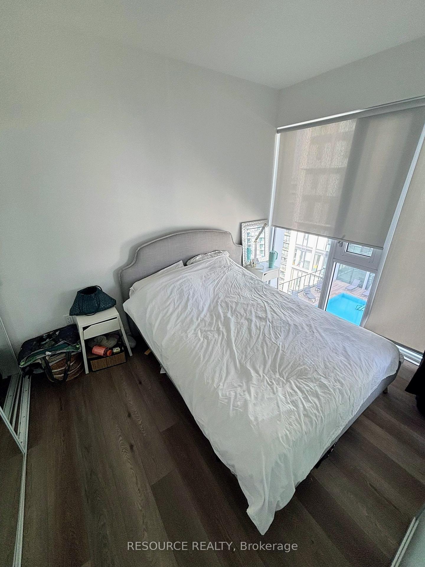 Photo 6 of Unit 1708, 158 Front Street, Toronto, Moss Park — HOMEH