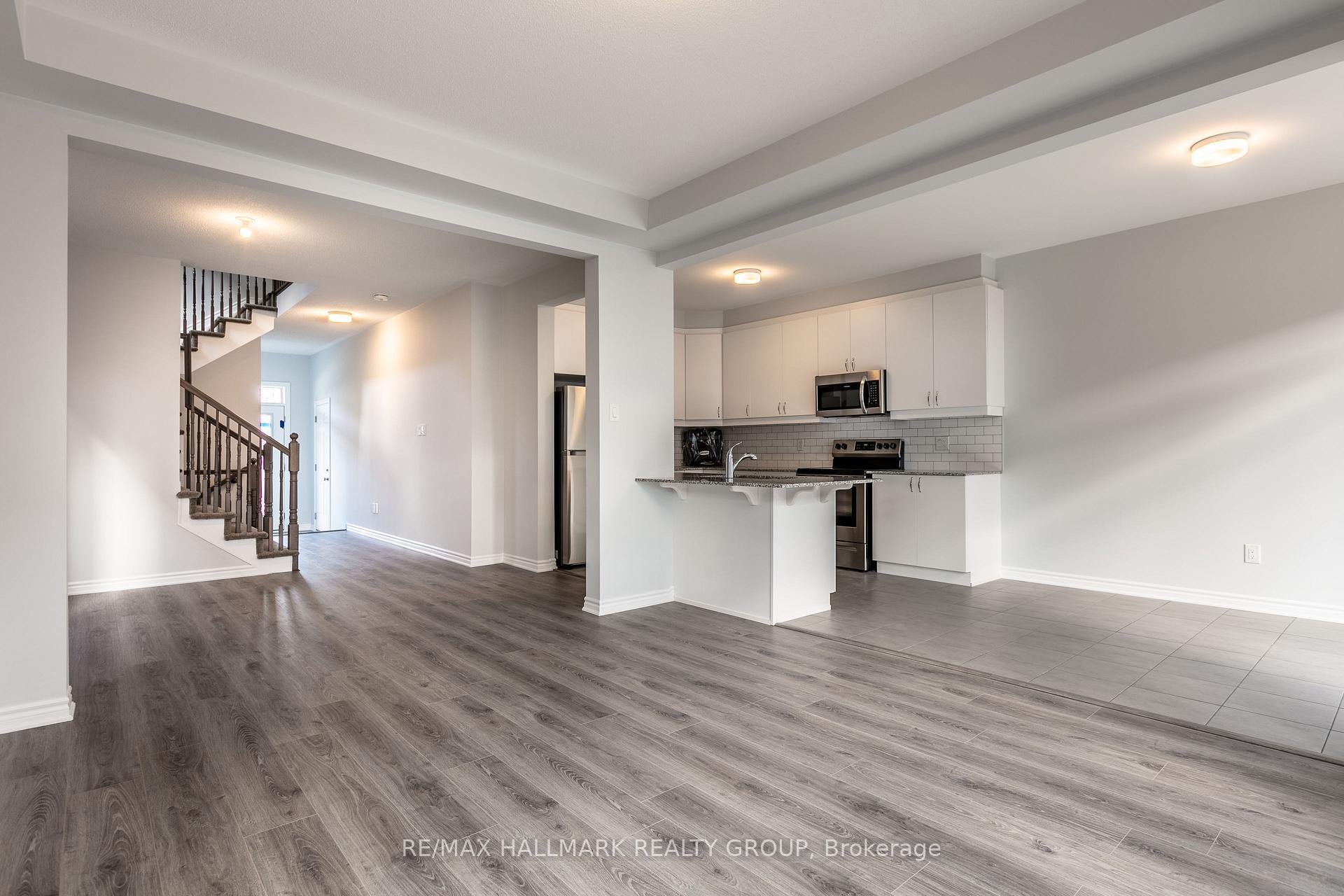 Photo 6 of 26 Pewee Place, Ottawa, Avalon West — HOMEH
