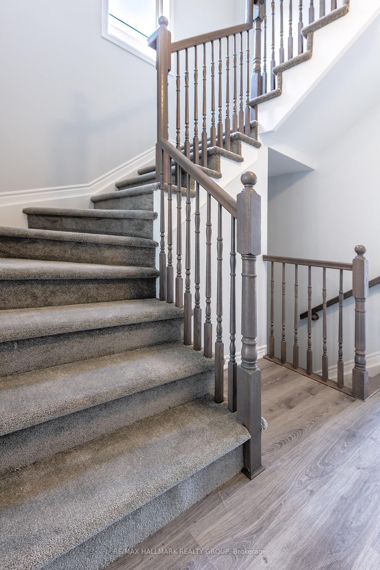 Photo 8 of 26 Pewee Place, Ottawa, Avalon West — HOMEH