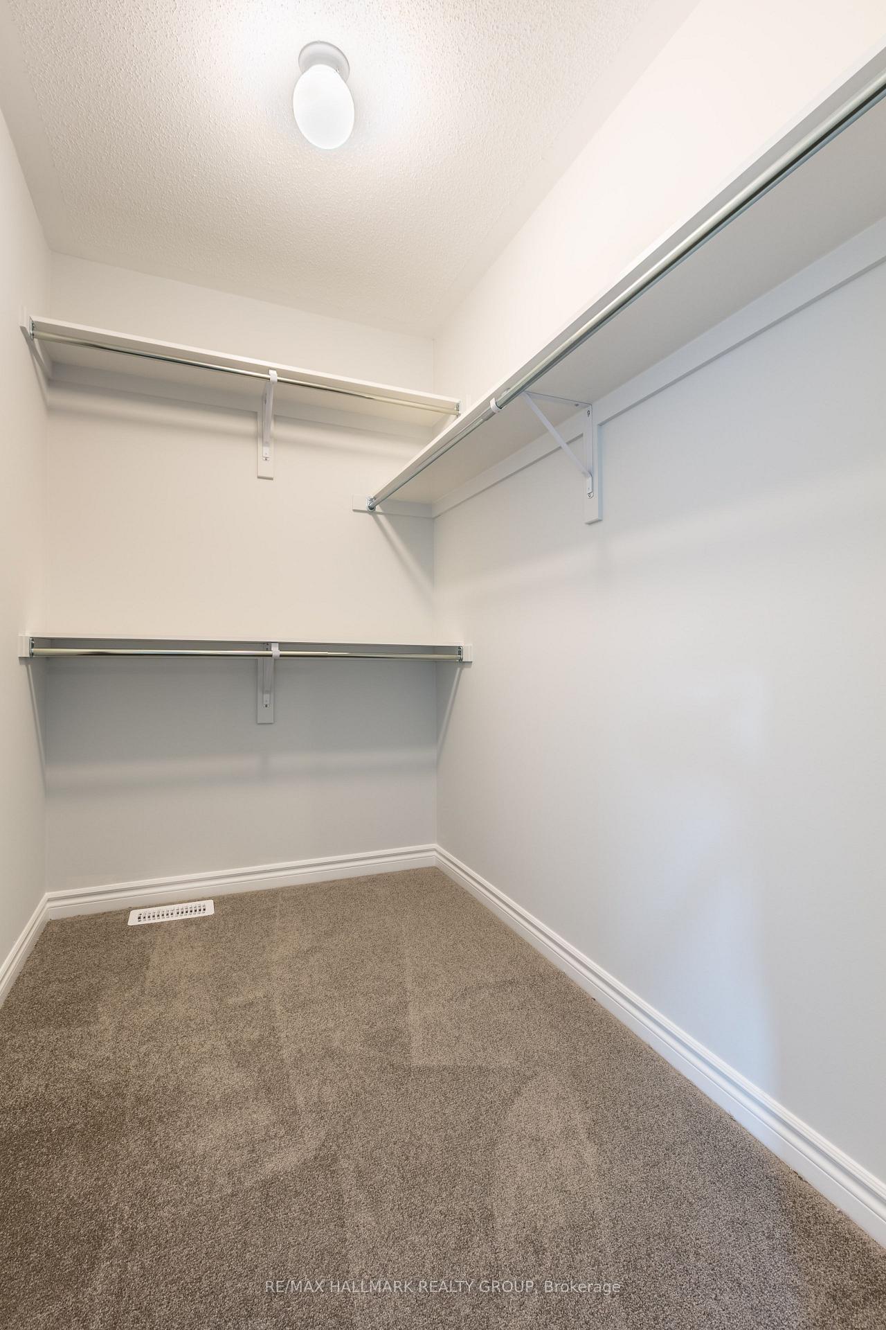 Photo 14 of 26 Pewee Place, Ottawa, Avalon West — HOMEH