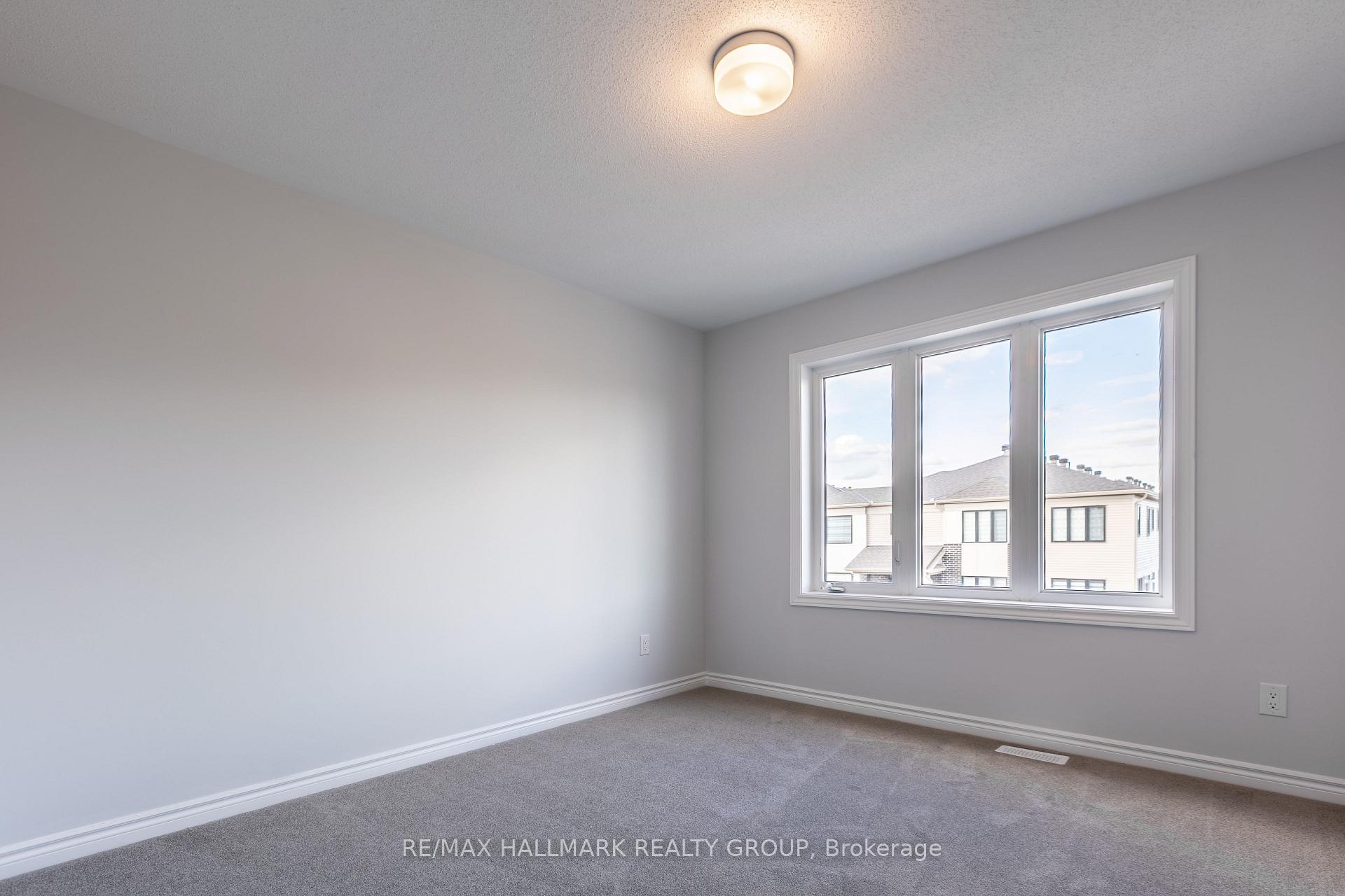 Photo 16 of 26 Pewee Place, Ottawa, Avalon West — HOMEH