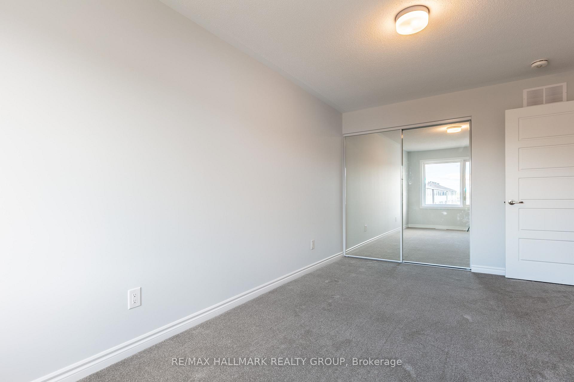 Photo 19 of 26 Pewee Place, Ottawa, Avalon West — HOMEH