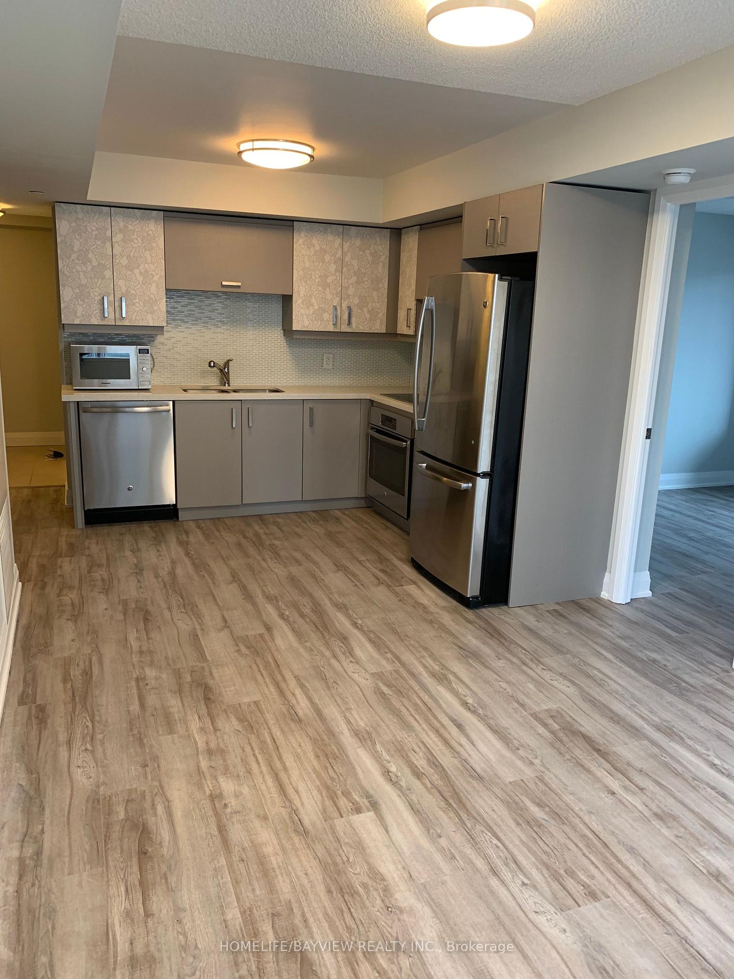 Photo 5 of Unit #710, 18 Uptown Drive, Markham, Unionville — HOMEH