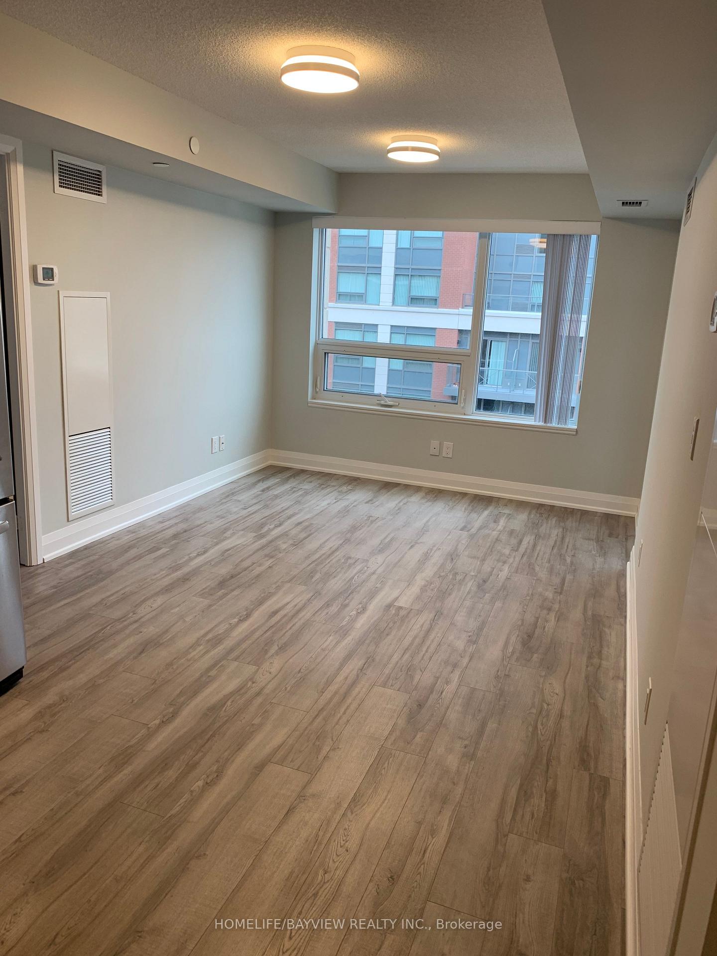 Photo 6 of Unit #710, 18 Uptown Drive, Markham, Unionville — HOMEH