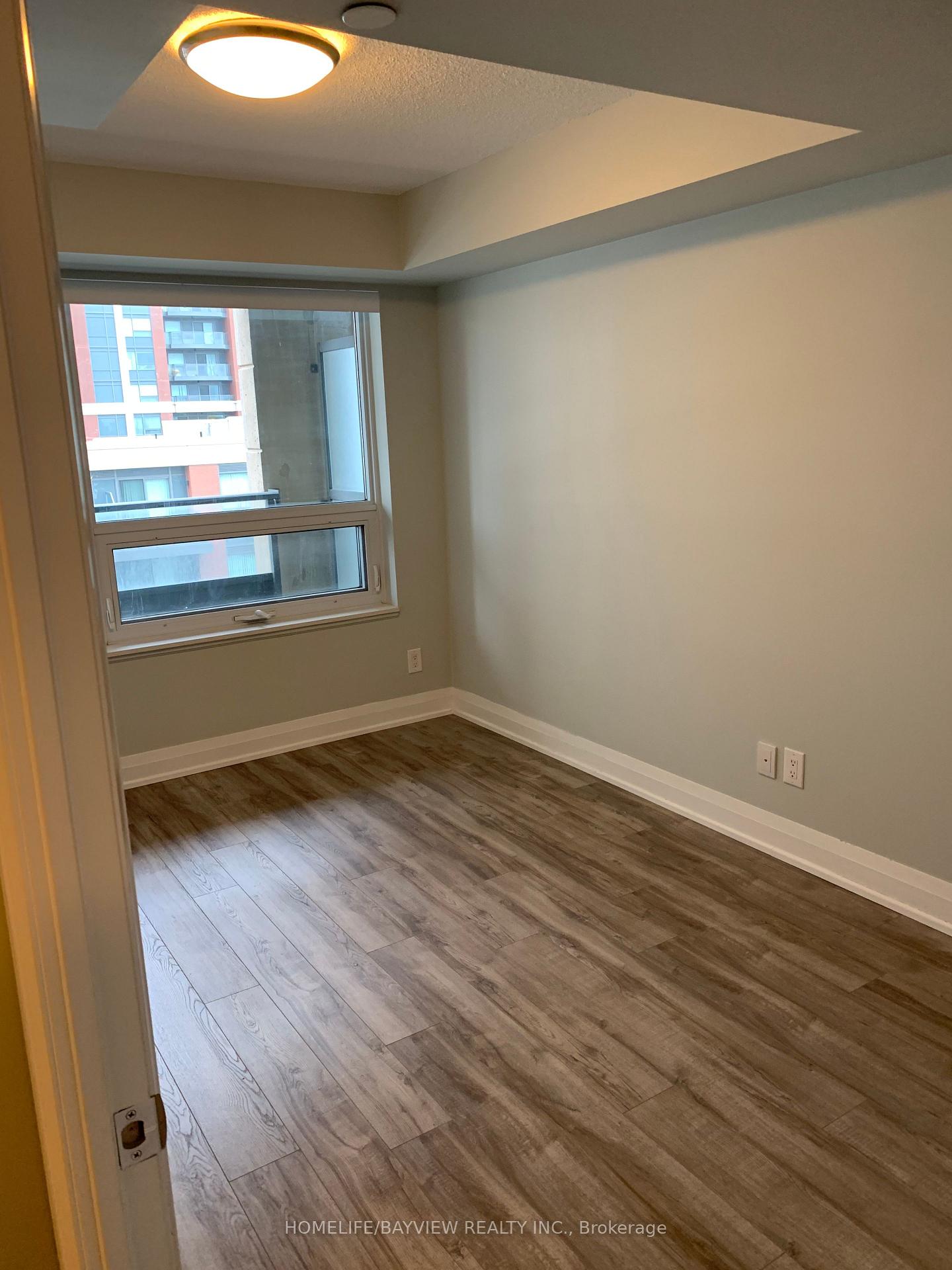 Photo 7 of Unit #710, 18 Uptown Drive, Markham, Unionville — HOMEH