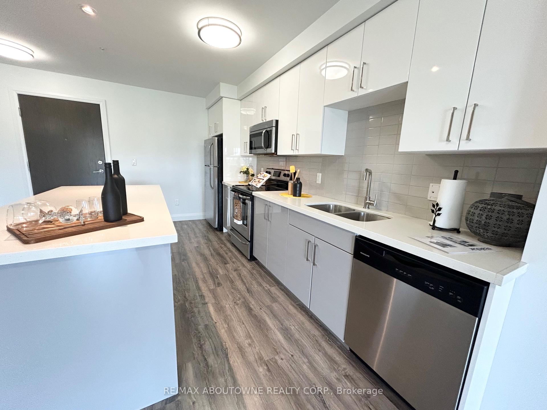Photo 6 of Unit 309, 460B Belmont Avenue W, Kitchener, Cherry Hill — HOMEH