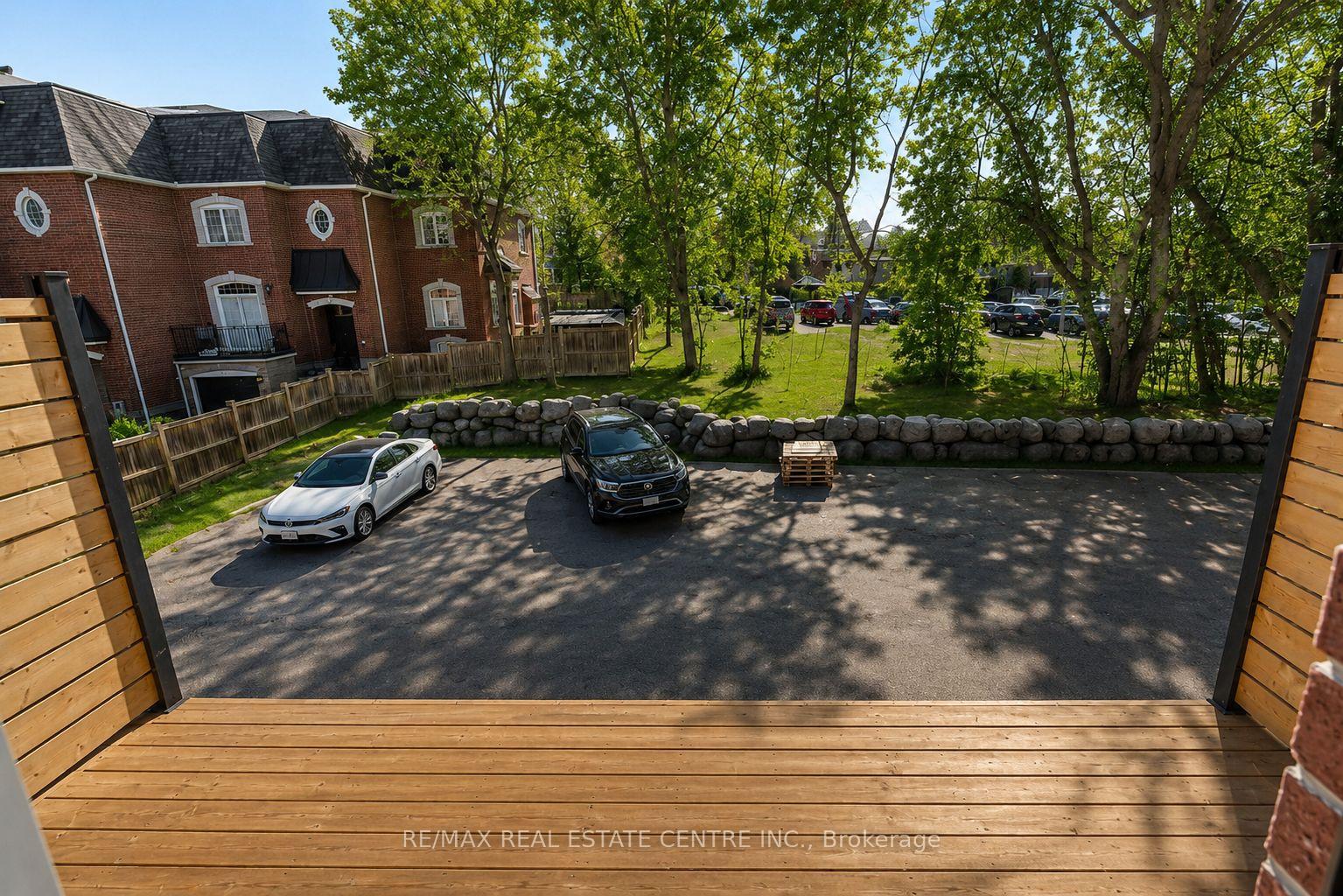 Photo 19 of 17 James Street, Halton Hills, Georgetown — HOMEH