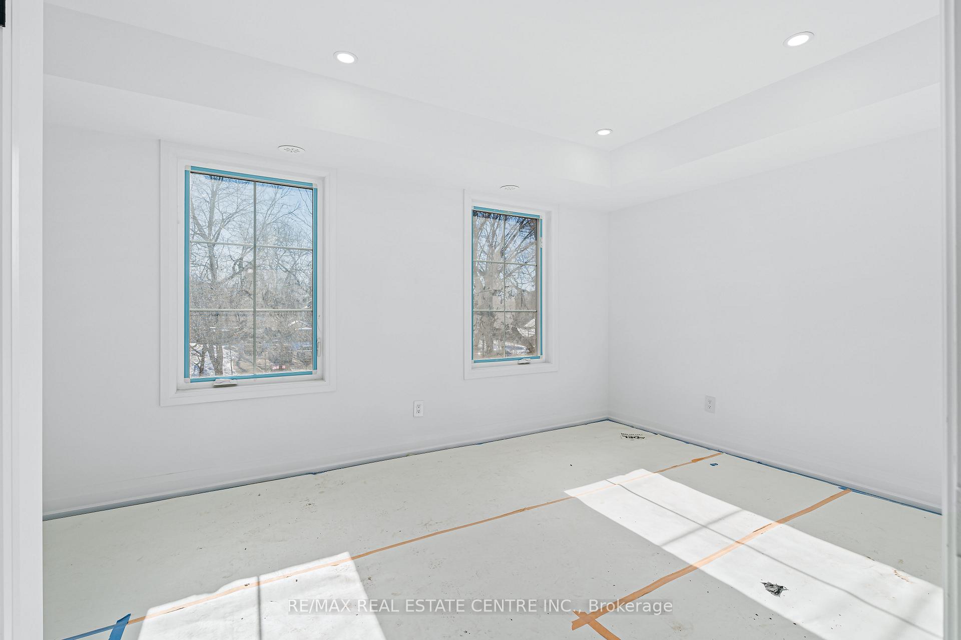 Photo 22 of 17 James Street, Halton Hills, Georgetown — HOMEH