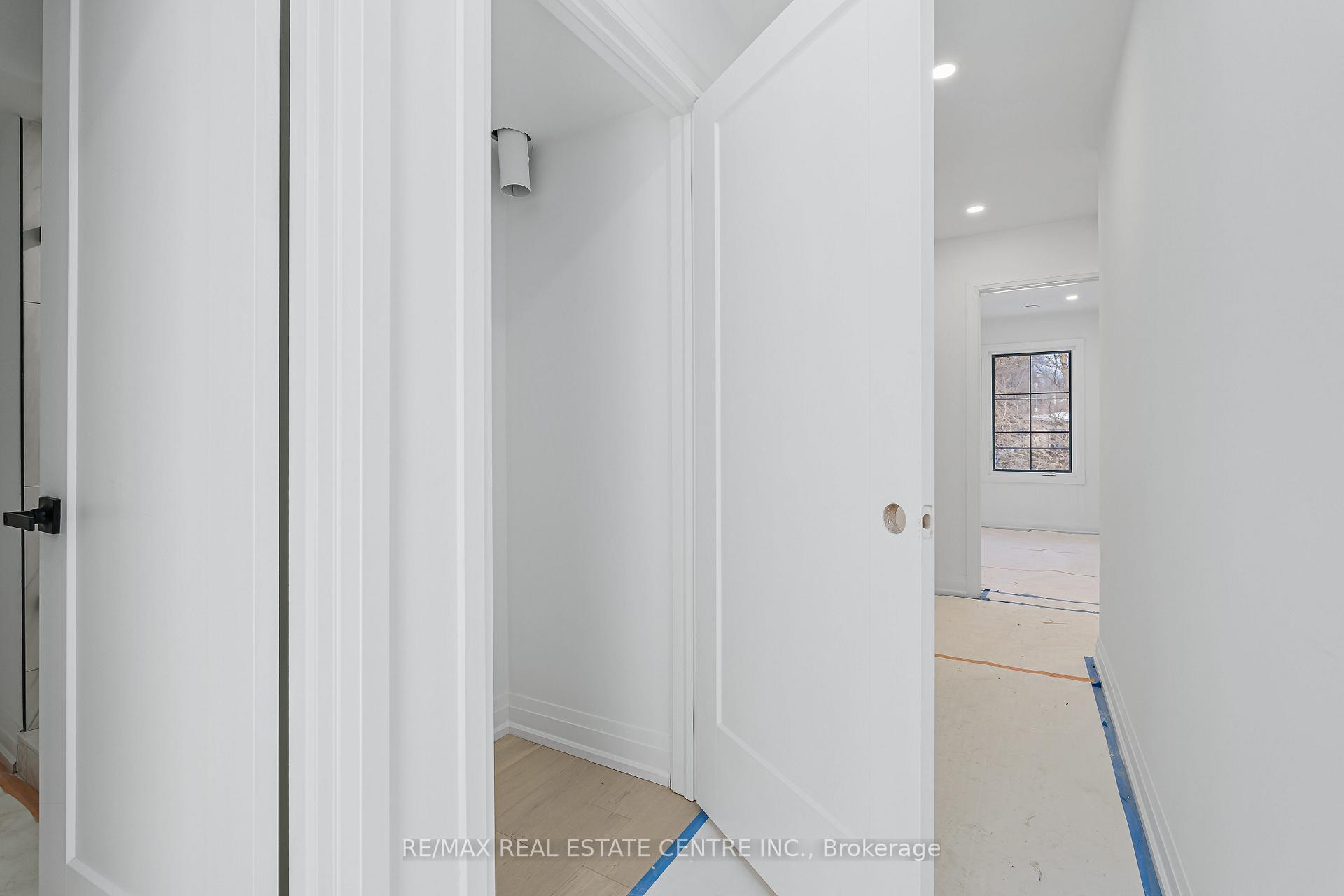 Photo 26 of 17 James Street, Halton Hills, Georgetown — HOMEH