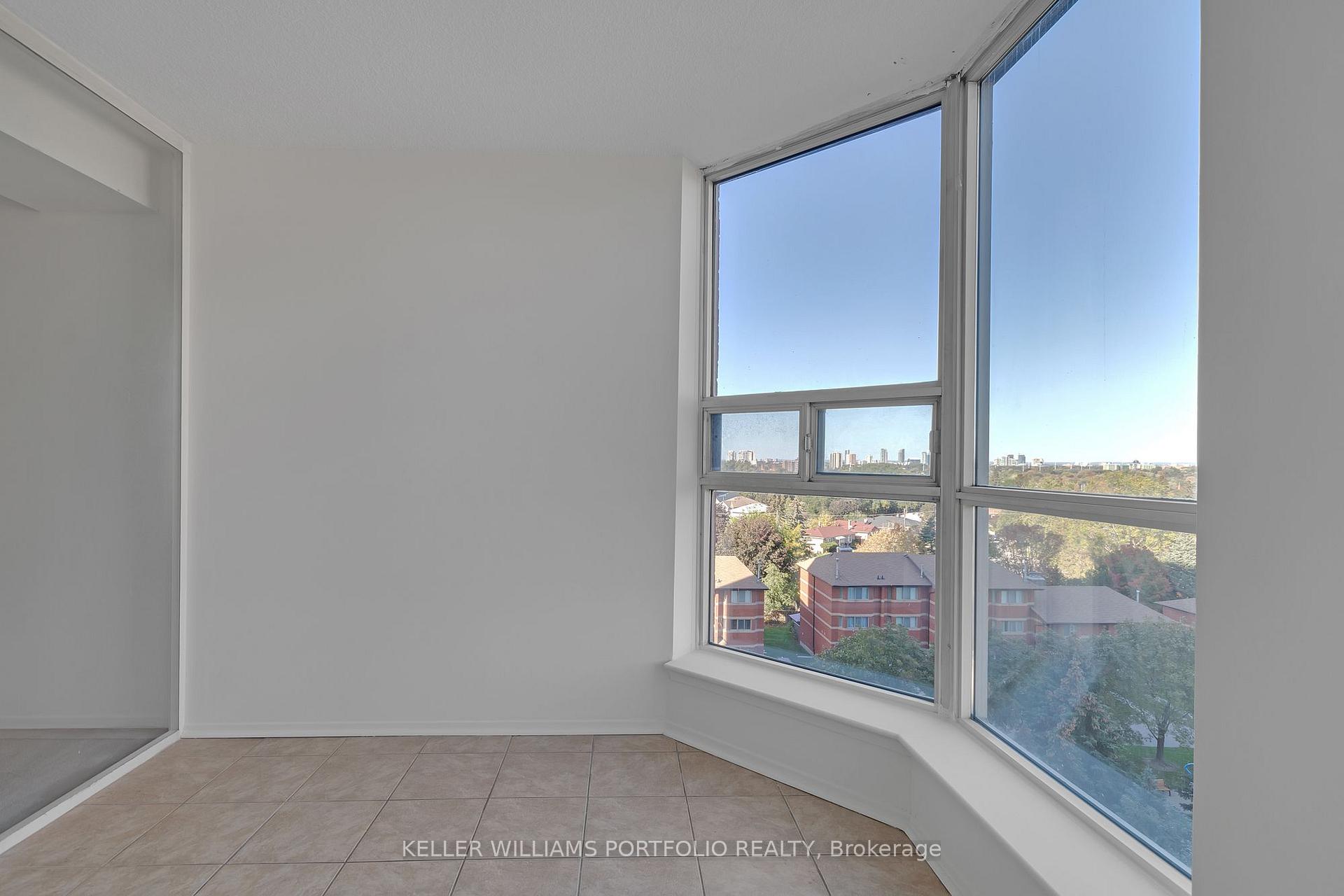 Photo 13 of Unit 810, 2460 Eglinton Avenue E, Scarborough, Eglinton East — HOMEH