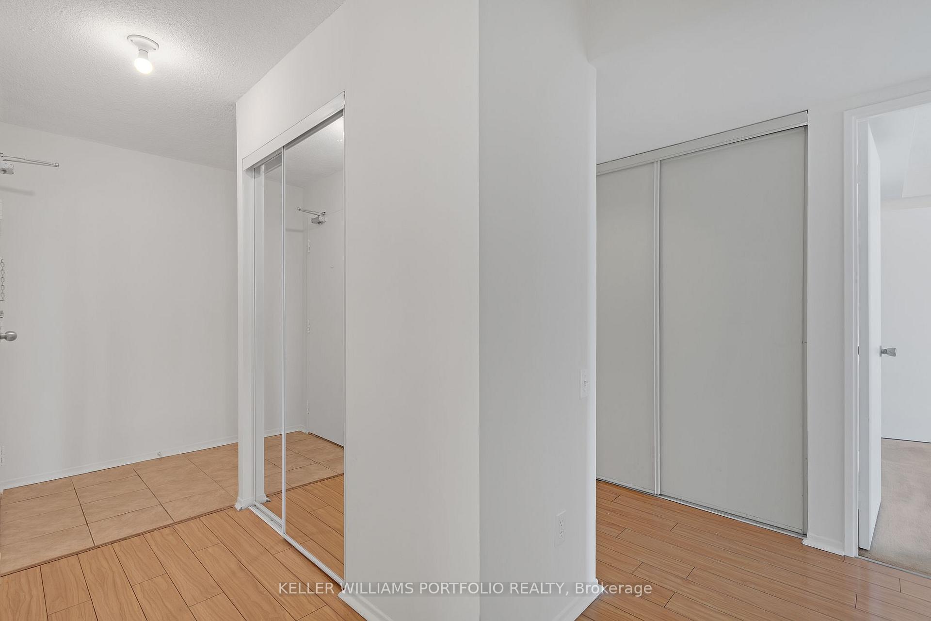 Photo 15 of Unit 810, 2460 Eglinton Avenue E, Scarborough, Eglinton East — HOMEH