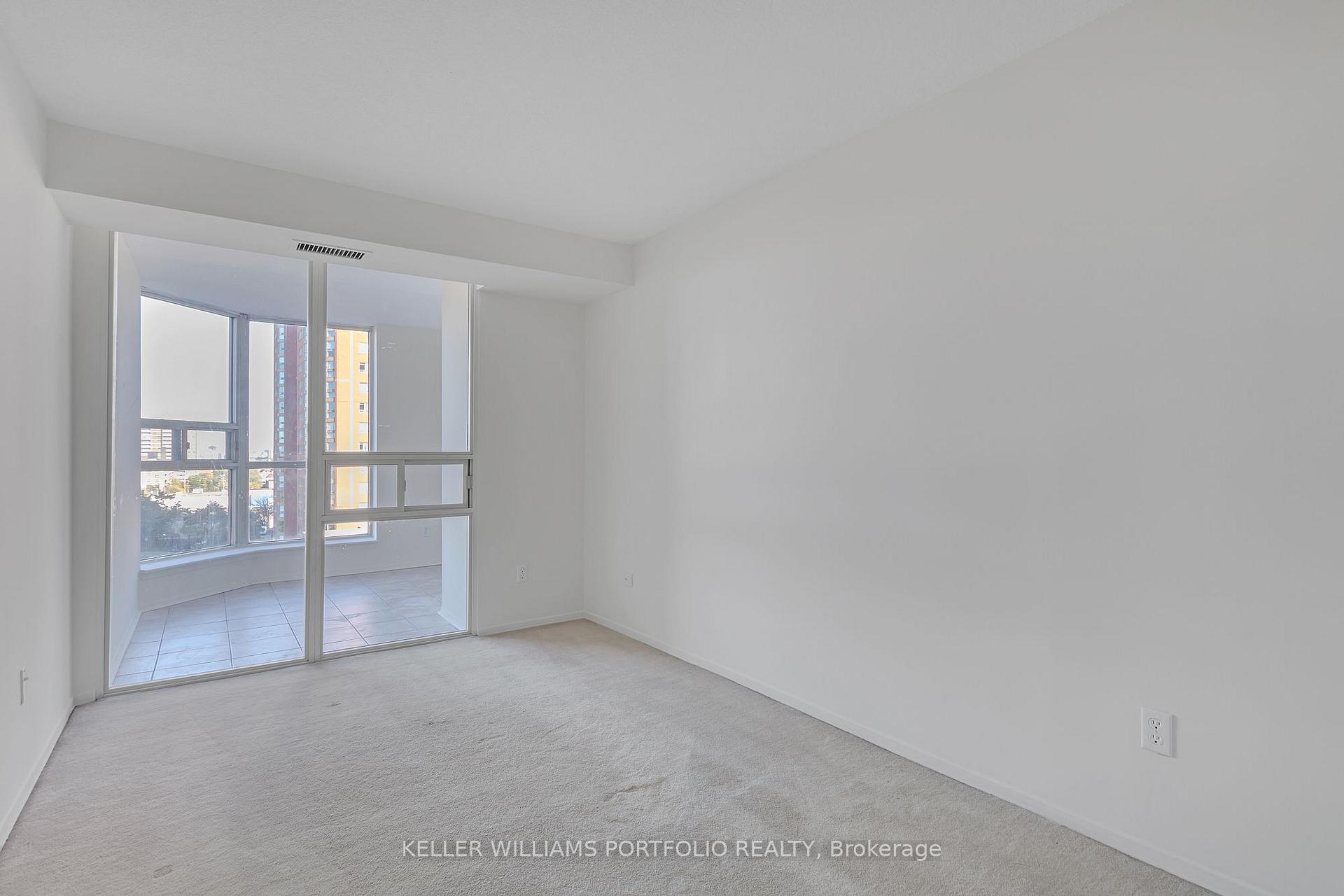 Photo 17 of Unit 810, 2460 Eglinton Avenue E, Scarborough, Eglinton East — HOMEH