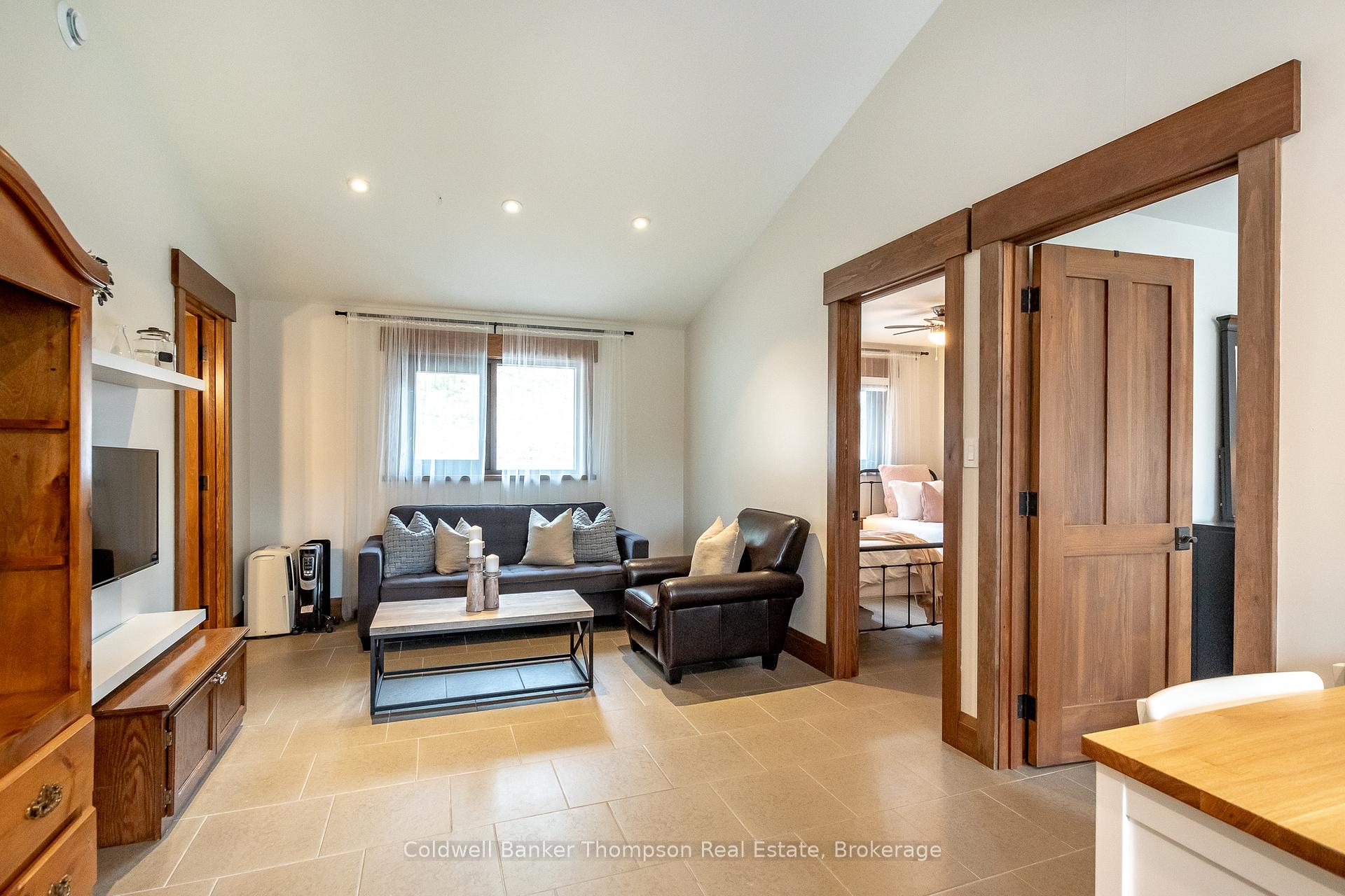 Photo 57 of 112 Fitzgerald Drive, Huntsville, Stephenson — HOMEH