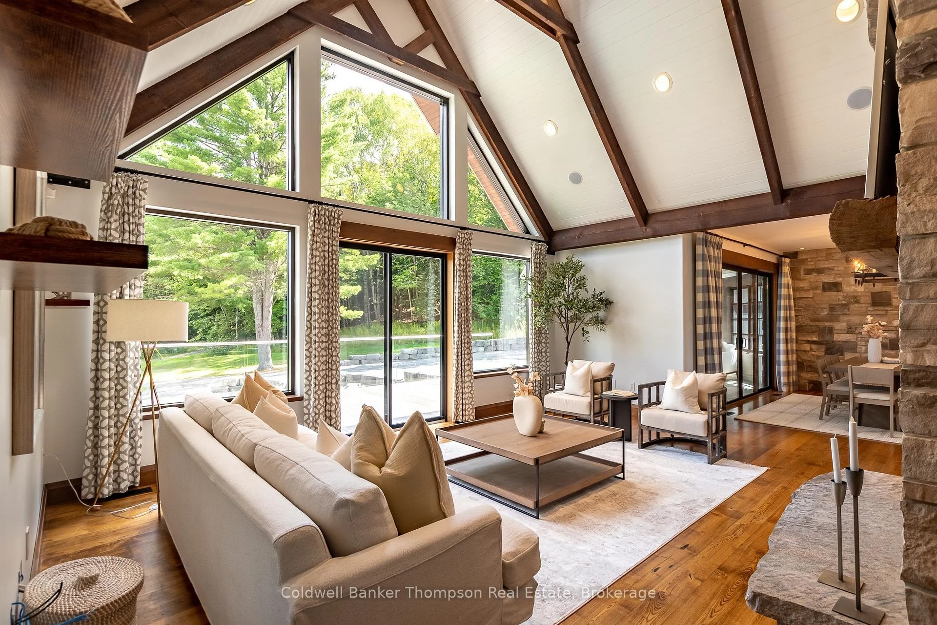 Photo 54 of 112 Fitzgerald Drive, Huntsville, Stephenson — HOMEH