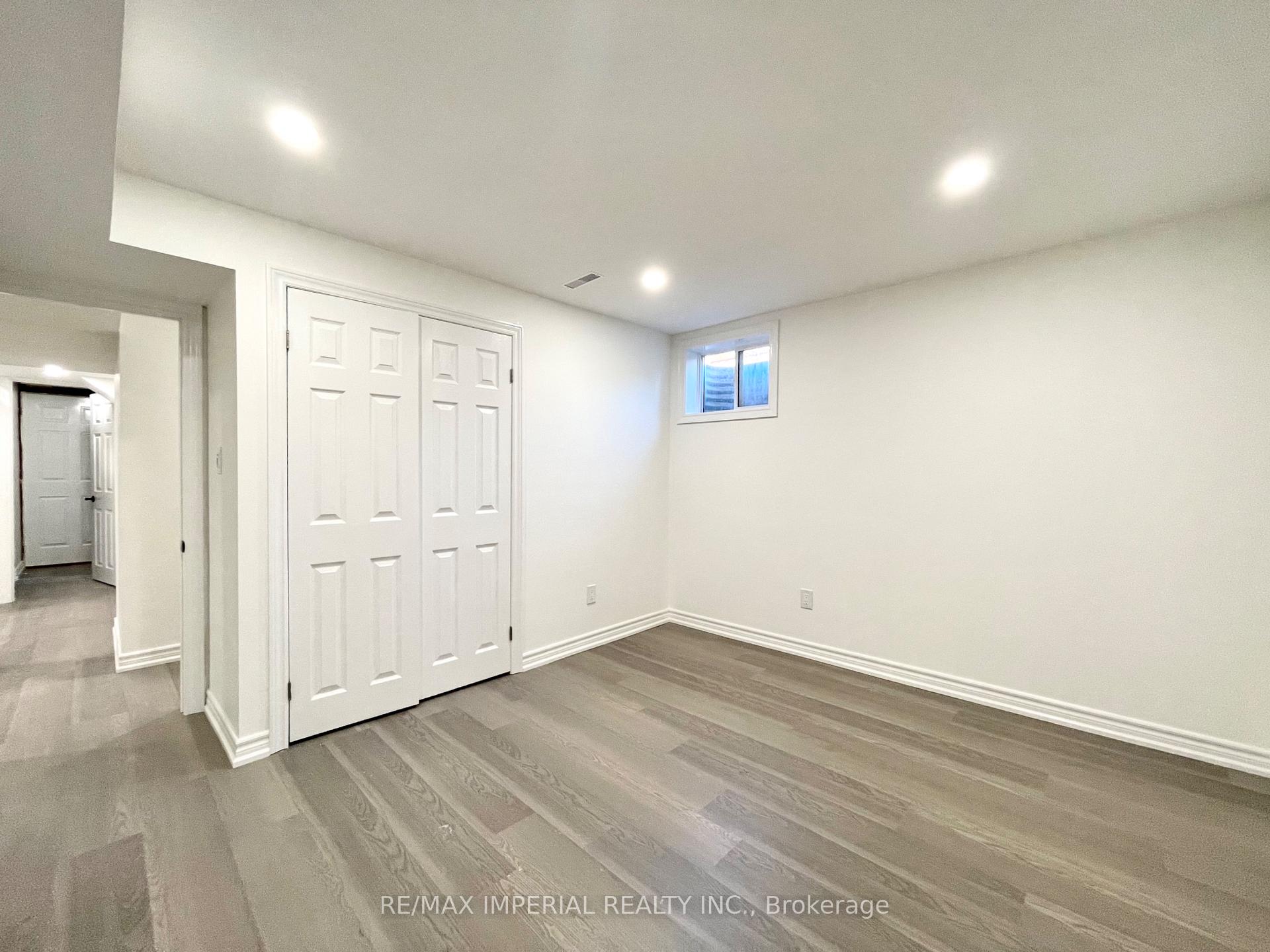 Photo 5 of Unit BSMT, 40 Brewsland Crescent, Markham, Thornlea — HOMEH
