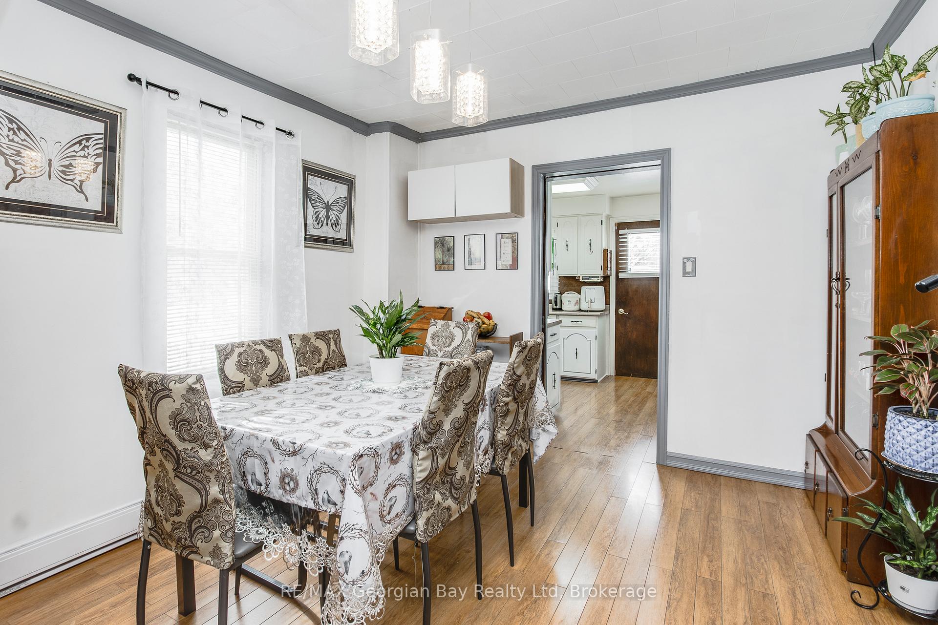 Photo 4 of 470 Manly Street, Midland — HOMEH