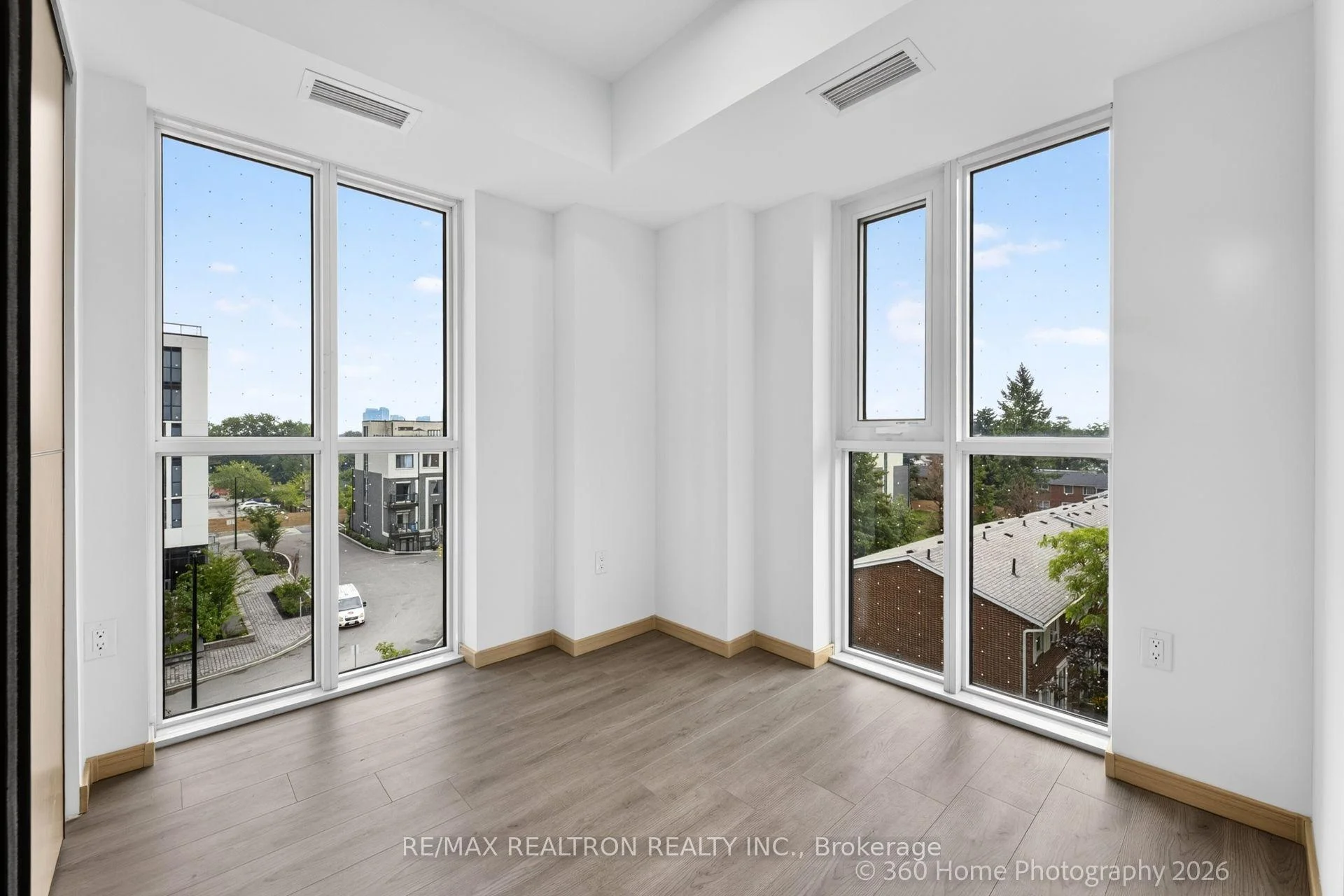Photo 16 of Unit 503, 3421 Sheppard Avenue E, Scarborough, Tam O'Shanter-Sullivan — HOMEH