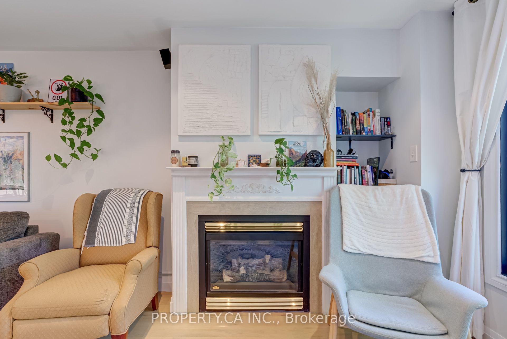 Photo 9 of Unit 1, 8 Skeens Lane, Etobicoke, Long Branch — HOMEH
