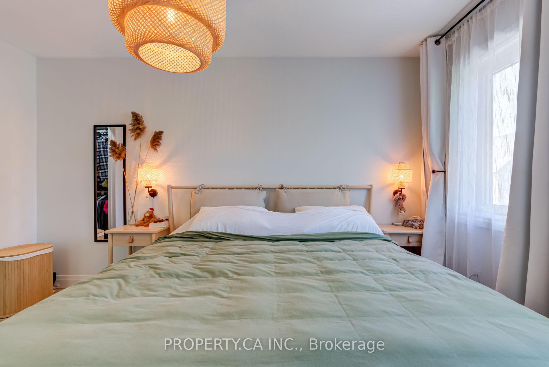 Photo 26 of Unit 1, 8 Skeens Lane, Etobicoke, Long Branch — HOMEH