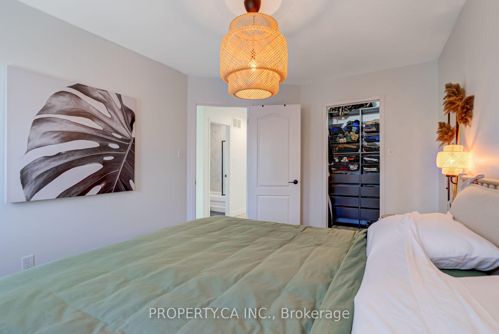 Photo 28 of Unit 1, 8 Skeens Lane, Etobicoke, Long Branch — HOMEH