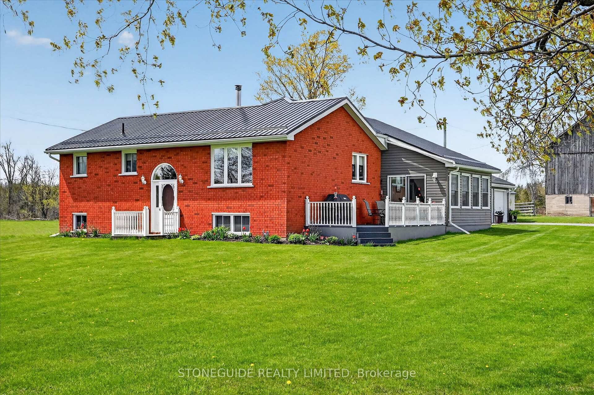 Photo 1 of 2136 Sixteenth Line, Selwyn — HOMEH