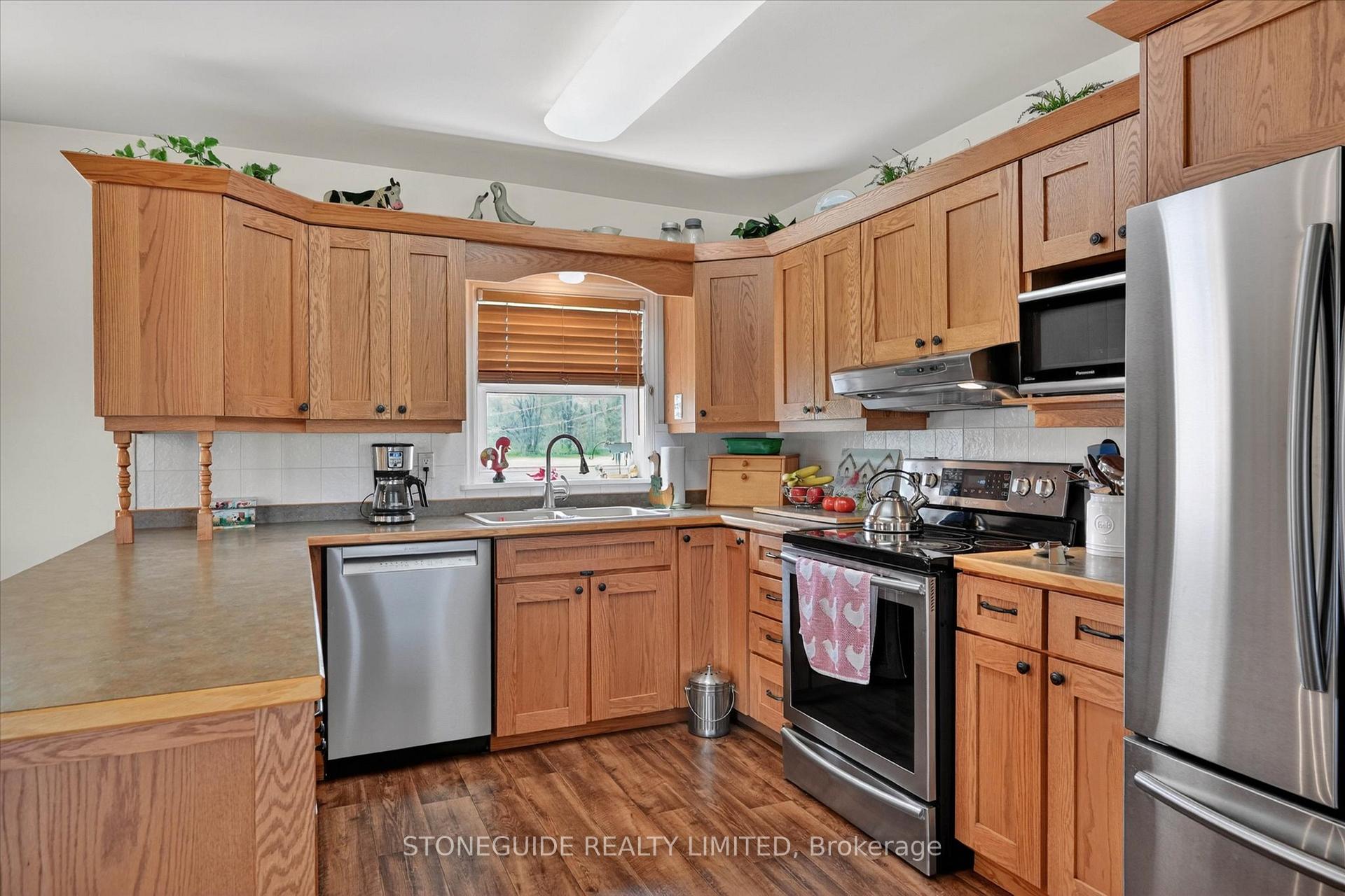Photo 7 of 2136 Sixteenth Line, Selwyn — HOMEH