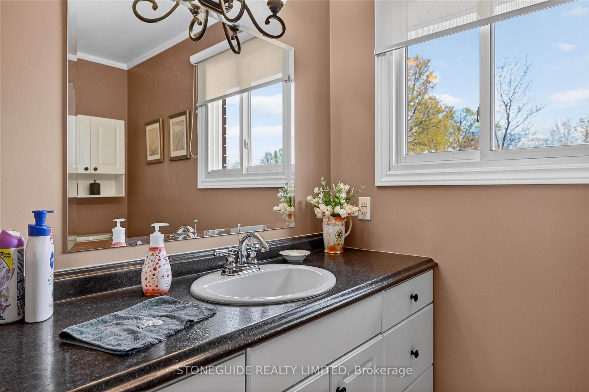 Photo 21 of 2136 Sixteenth Line, Selwyn — HOMEH