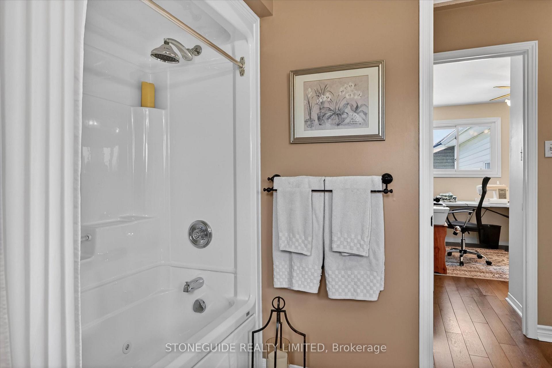 Photo 22 of 2136 Sixteenth Line, Selwyn — HOMEH
