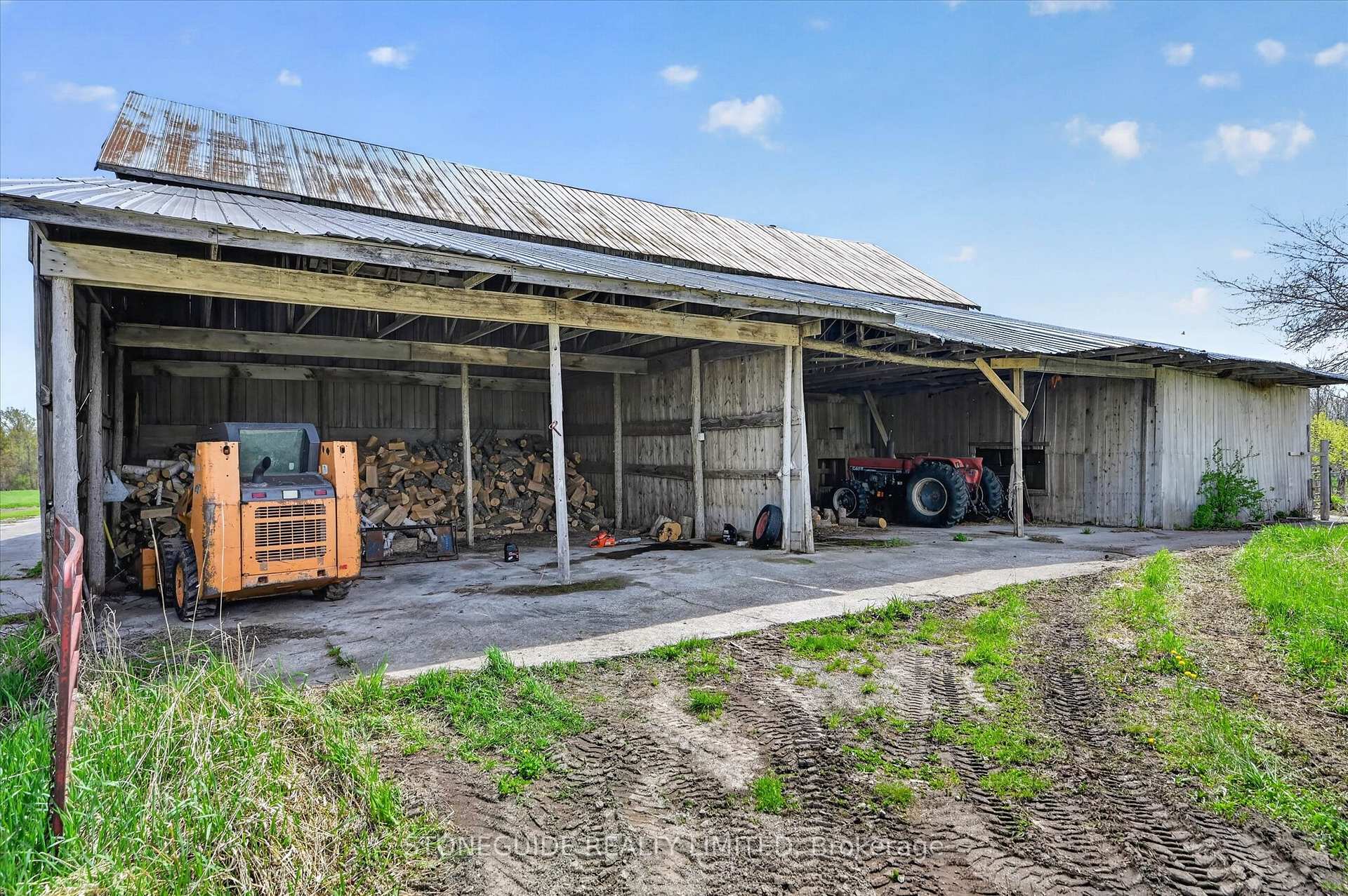 Photo 39 of 2136 Sixteenth Line, Selwyn — HOMEH