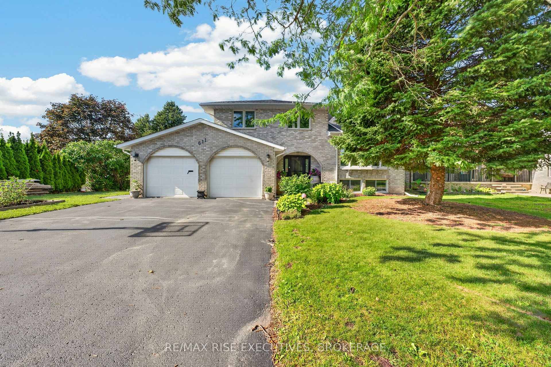 Photo 2 of 611 Rivermeade Avenue, Kingston, East Gardiners Rd — HOMEH