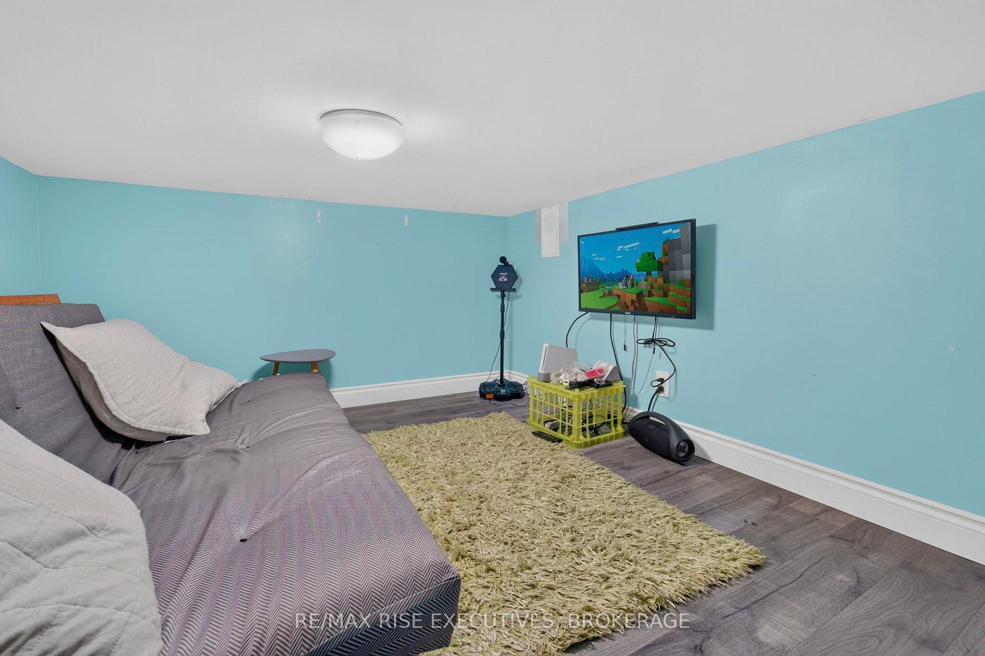 Photo 33 of 611 Rivermeade Avenue, Kingston, East Gardiners Rd — HOMEH
