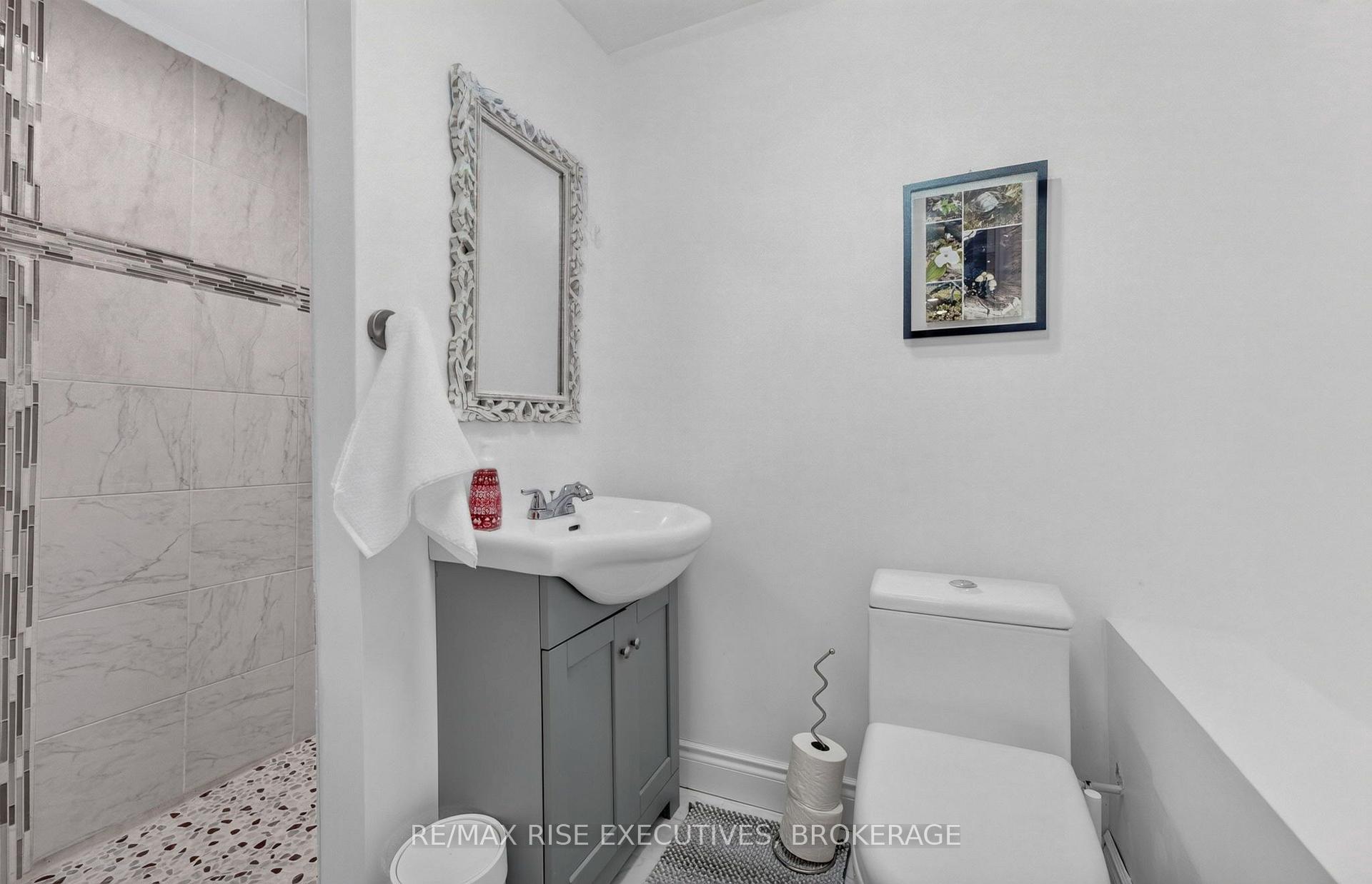Photo 37 of 611 Rivermeade Avenue, Kingston, East Gardiners Rd — HOMEH