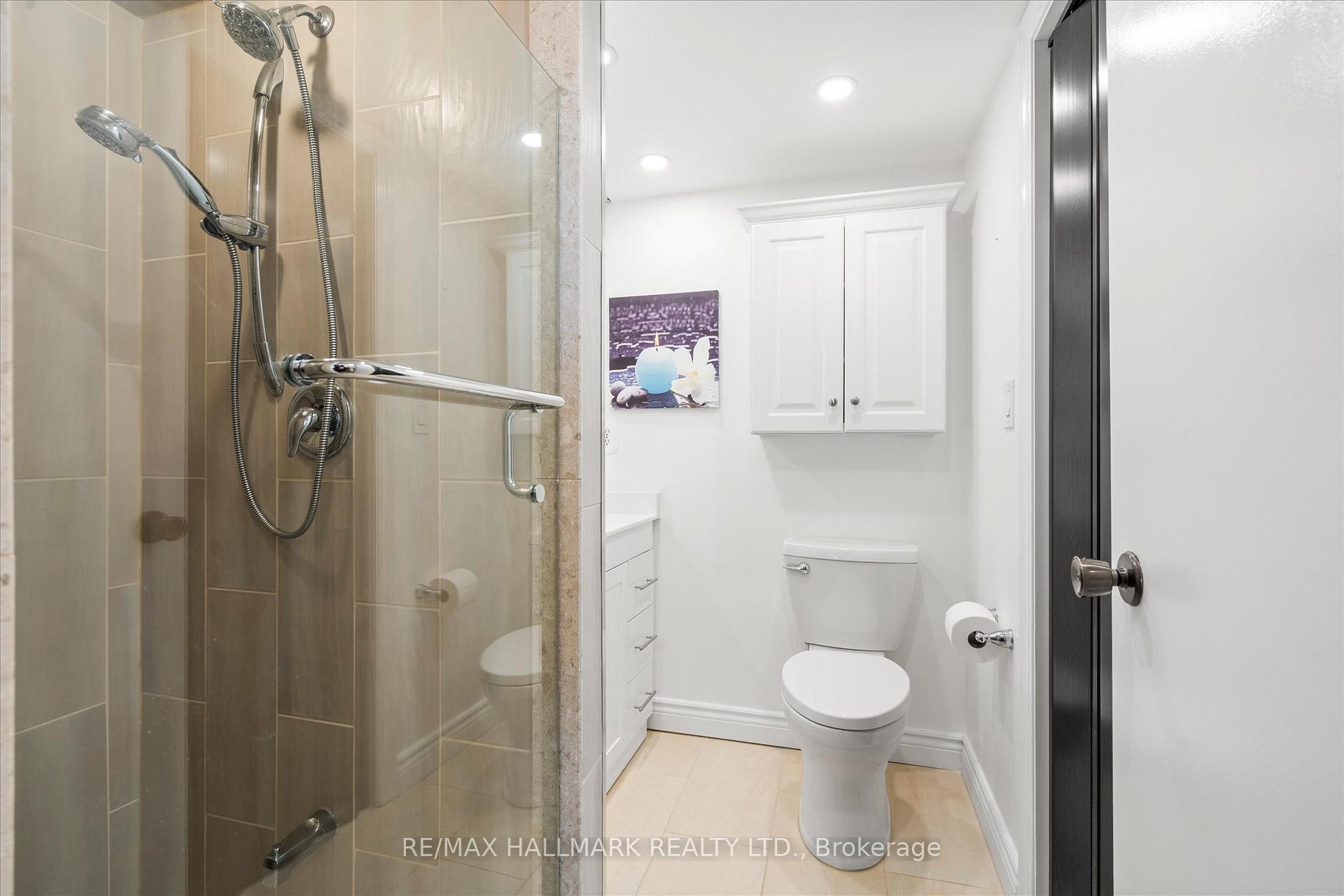 Photo 11 of Unit 902, 20 Dean Park Road, Scarborough, Rouge — HOMEH