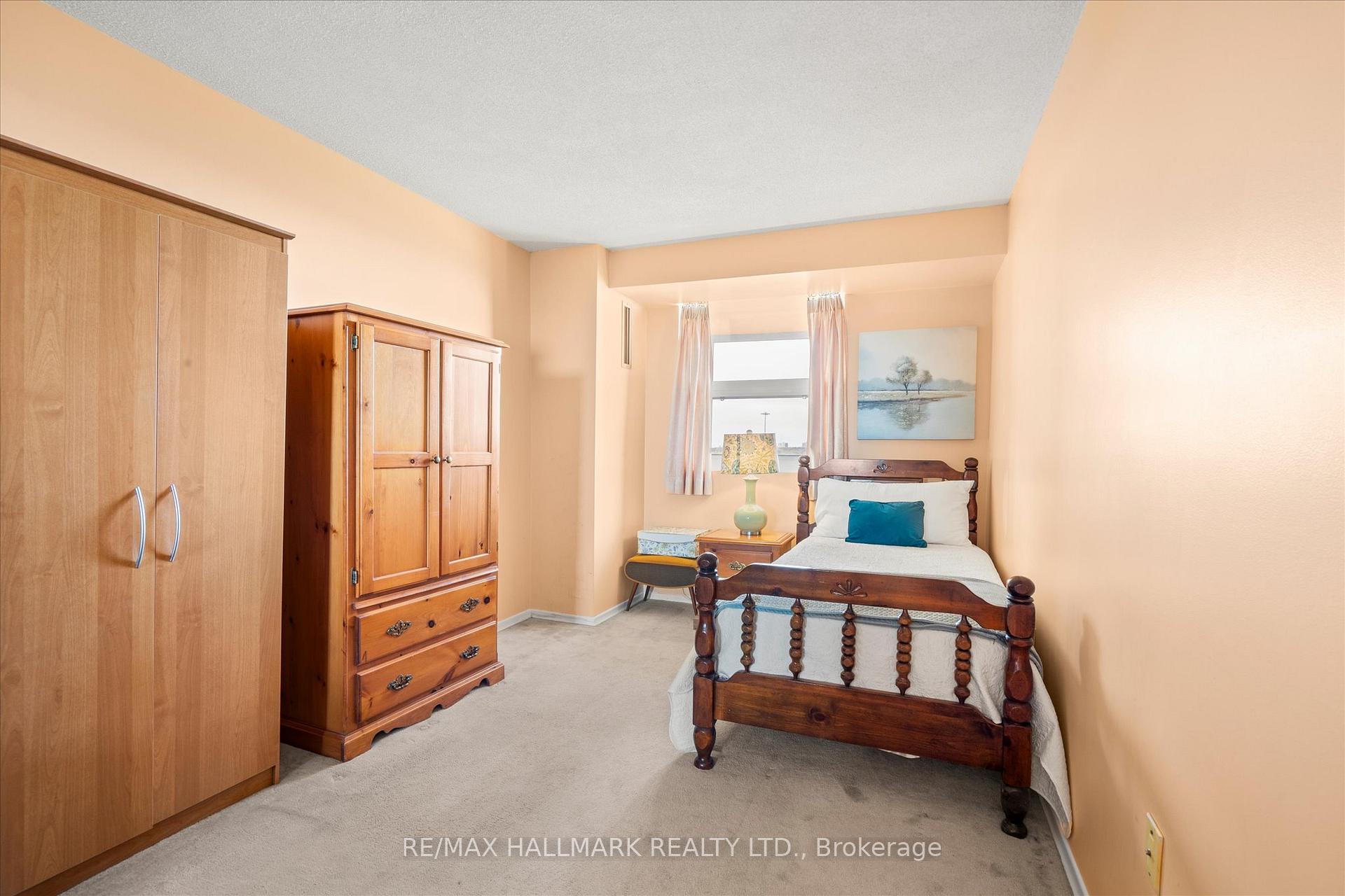 Photo 14 of Unit 902, 20 Dean Park Road, Scarborough, Rouge — HOMEH