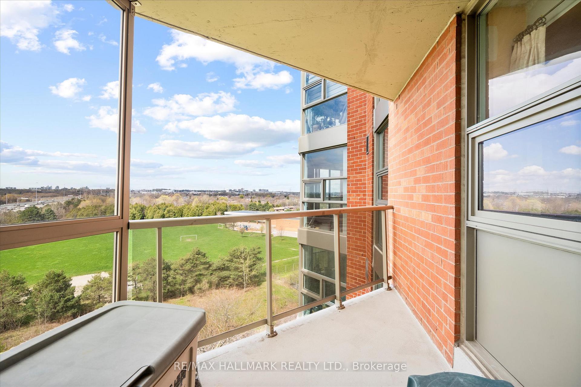 Photo 15 of Unit 902, 20 Dean Park Road, Scarborough, Rouge — HOMEH