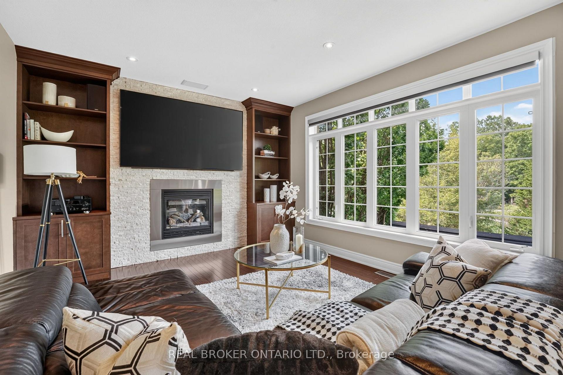 Photo 6 of 483 Valridge Drive, Hamilton, Ancaster — HOMEH