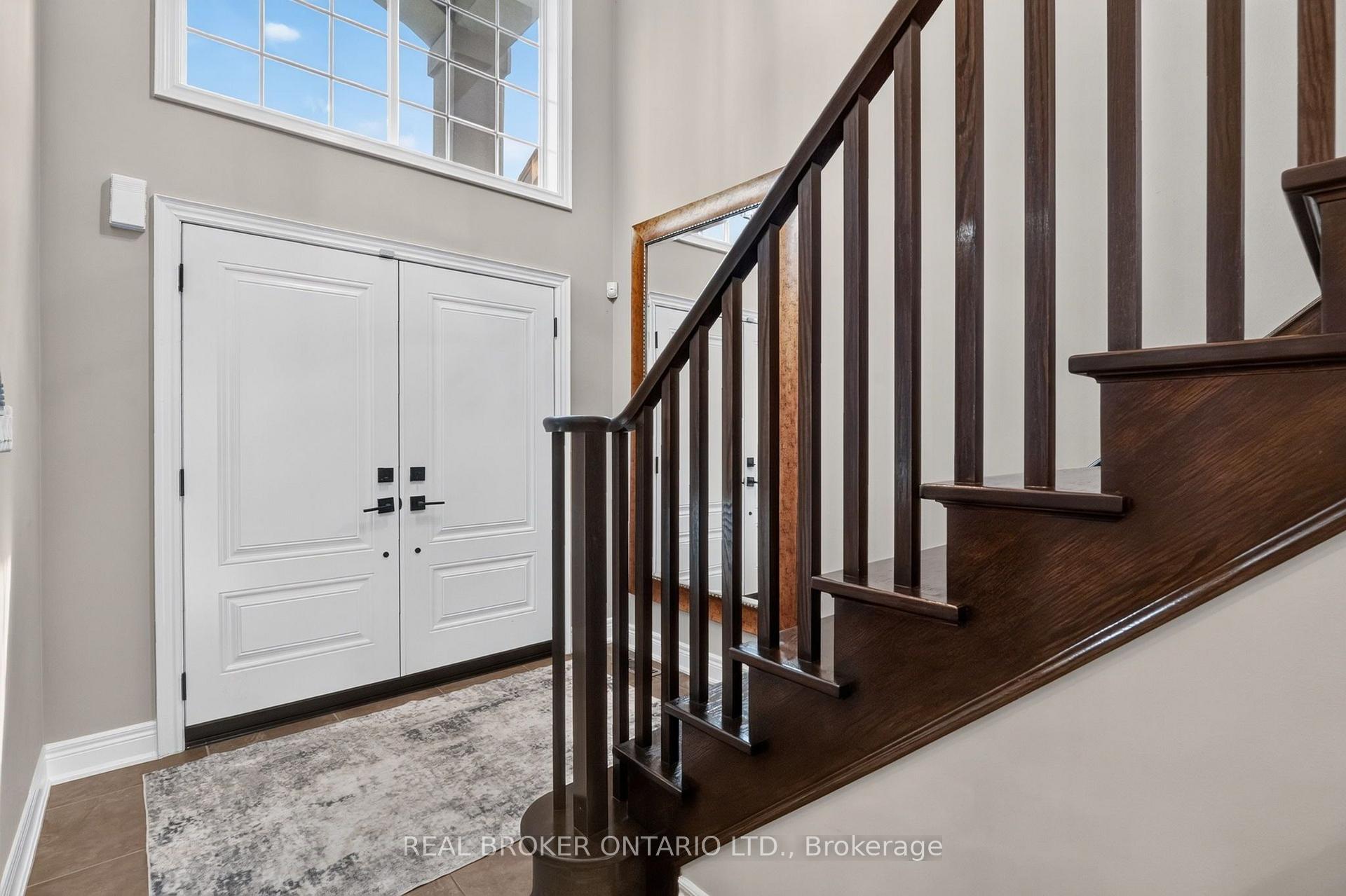 Photo 10 of 483 Valridge Drive, Hamilton, Ancaster — HOMEH