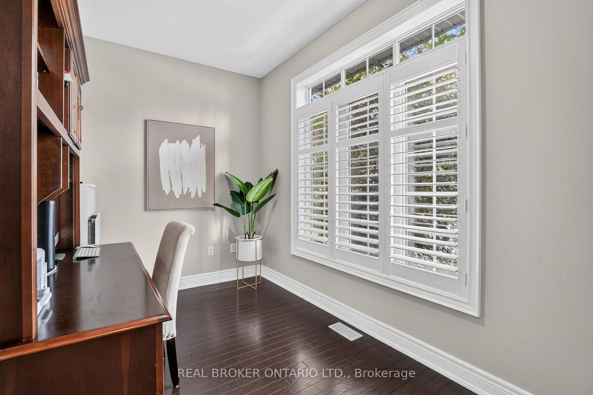 Photo 11 of 483 Valridge Drive, Hamilton, Ancaster — HOMEH