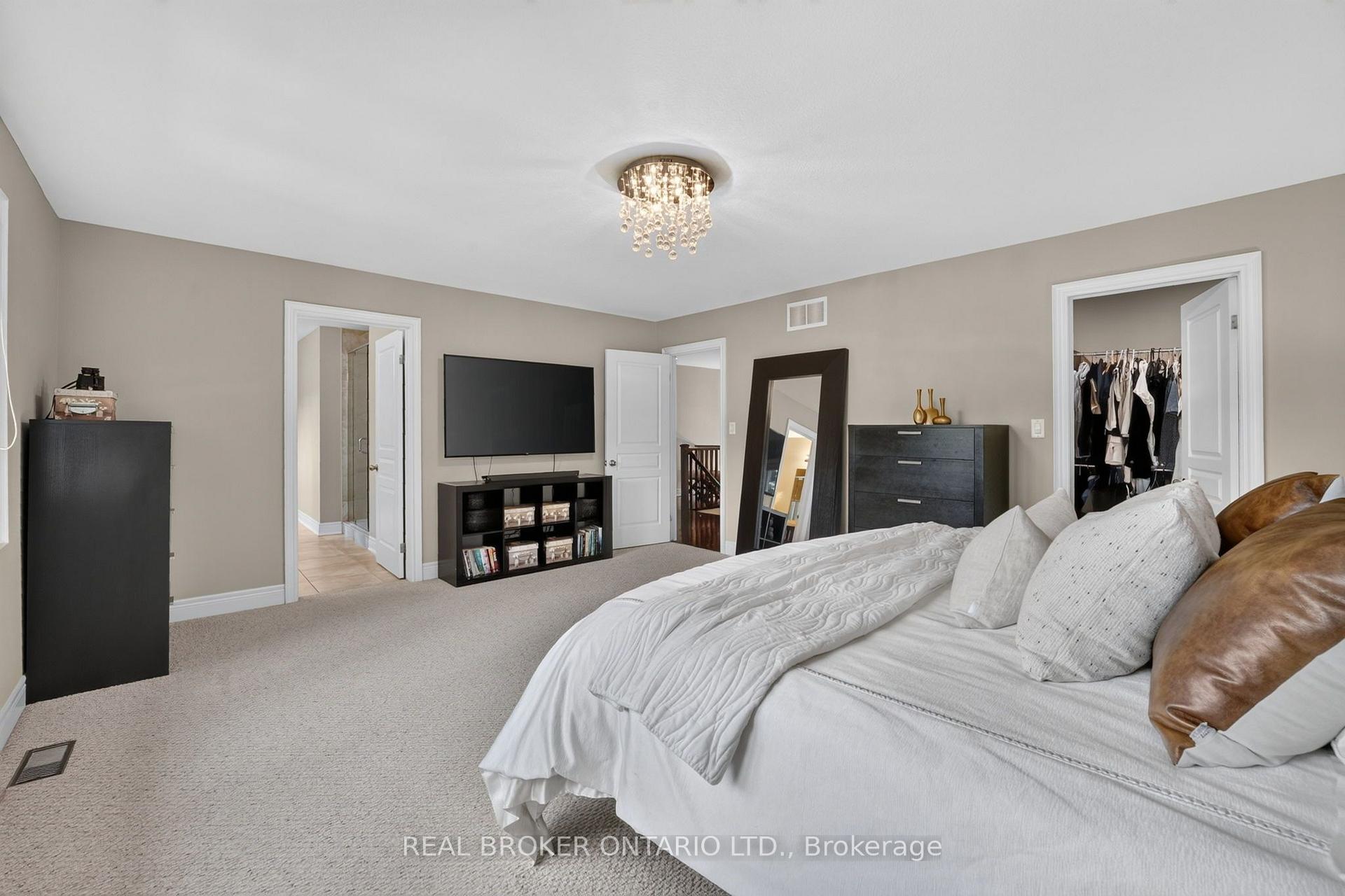 Photo 27 of 483 Valridge Drive, Hamilton, Ancaster — HOMEH
