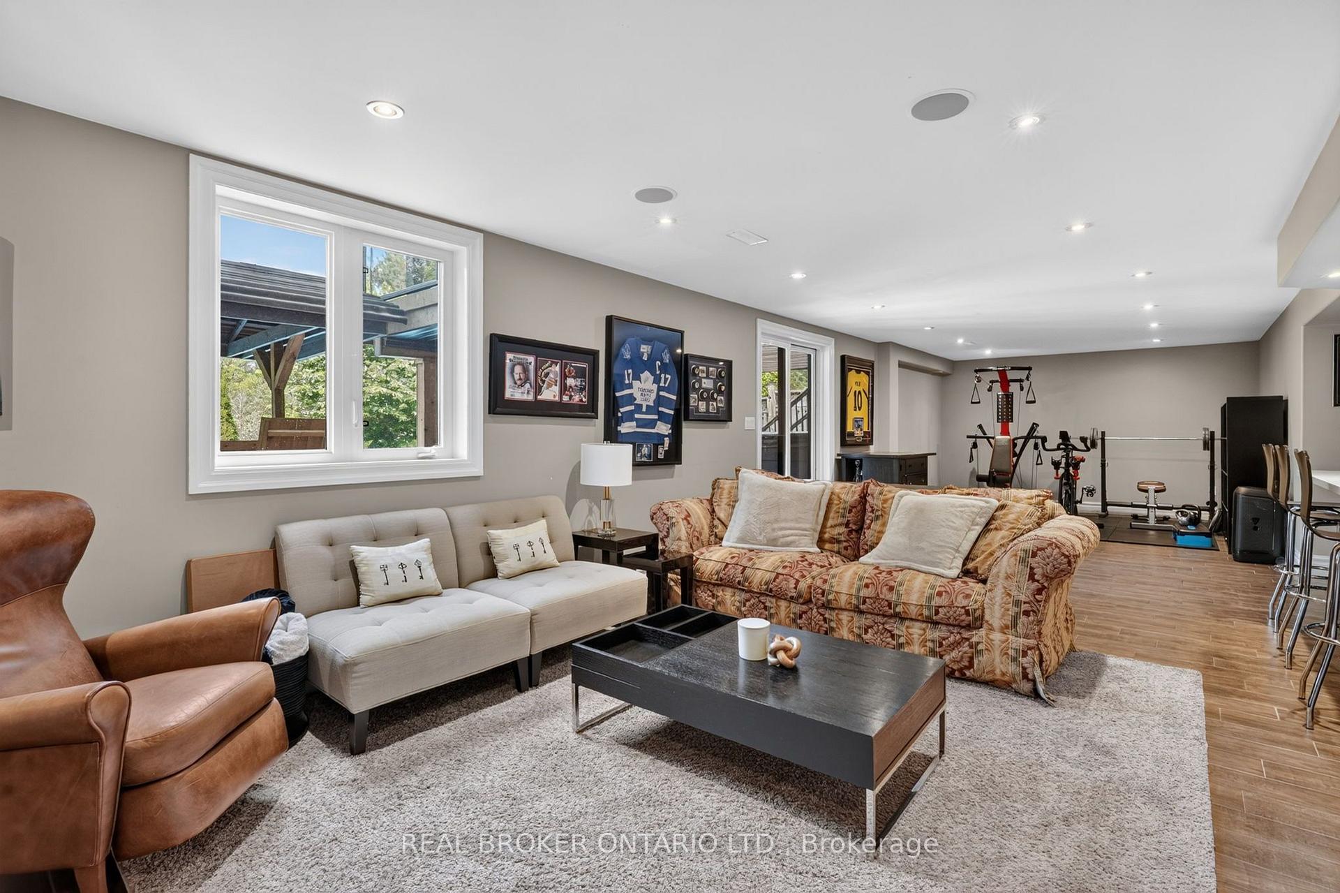 Photo 39 of 483 Valridge Drive, Hamilton, Ancaster — HOMEH
