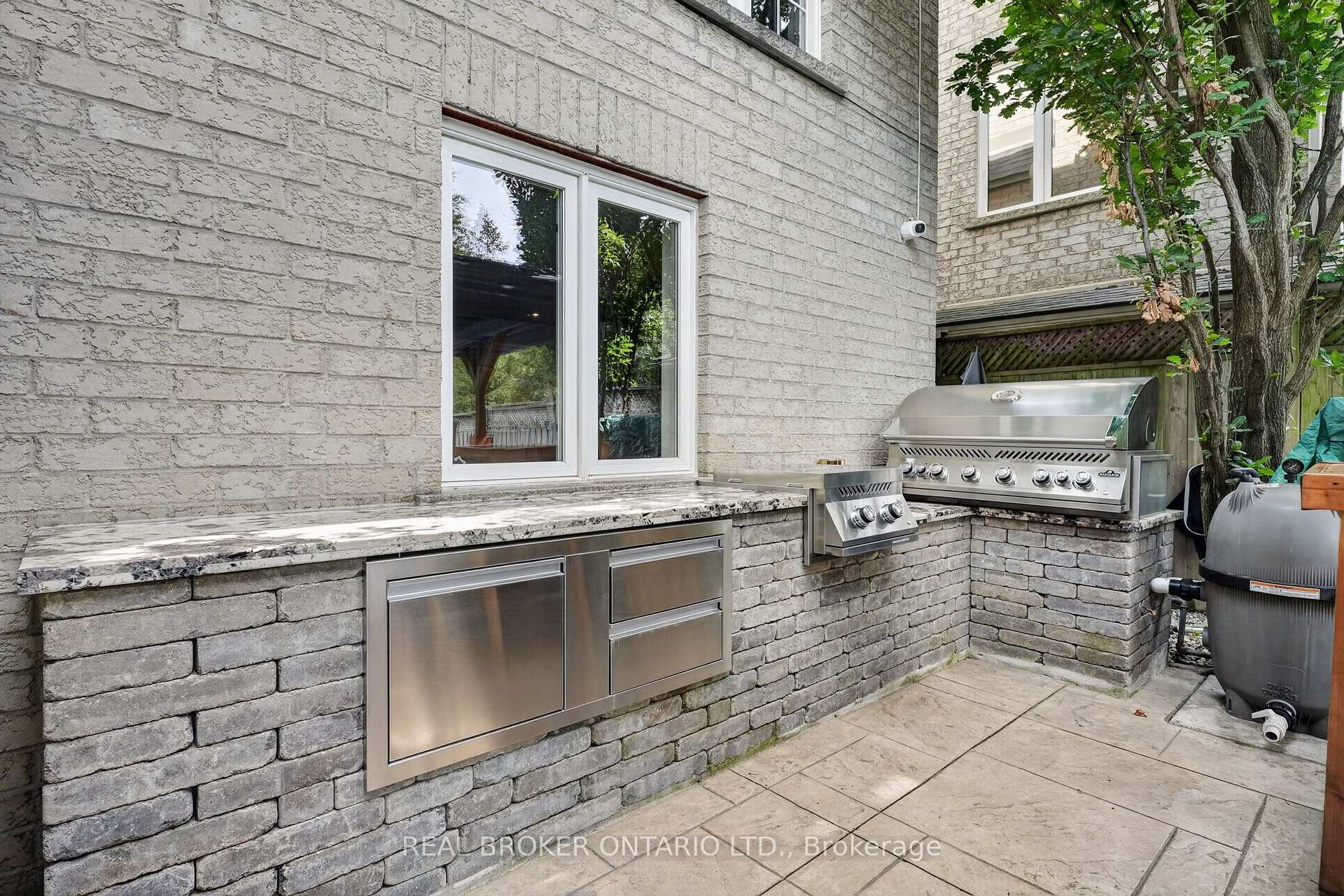 Photo 43 of 483 Valridge Drive, Hamilton, Ancaster — HOMEH