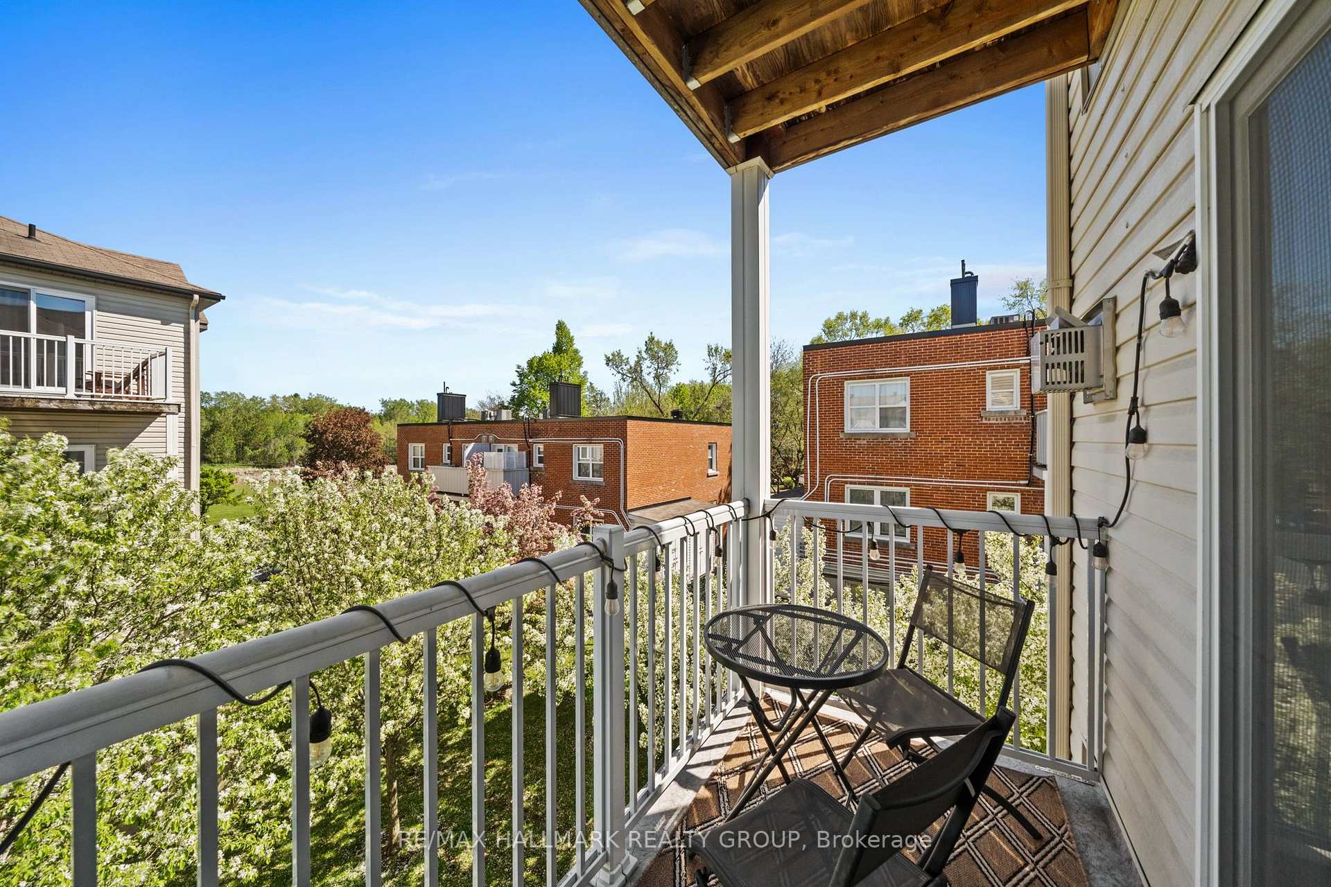 Photo 11 of Unit 343, 49 Jardin Private, Ottawa, Manor Park — HOMEH