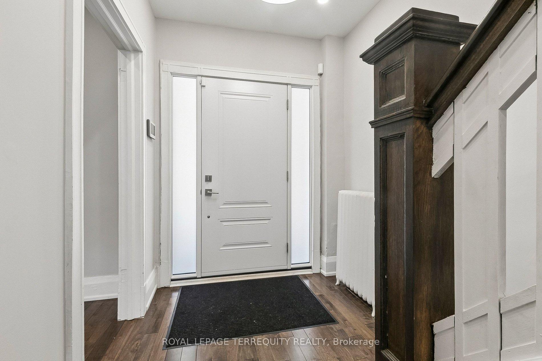 Photo 9 of 407 Annette Street, Toronto, Runnymede-Bloor West Village — HOMEH