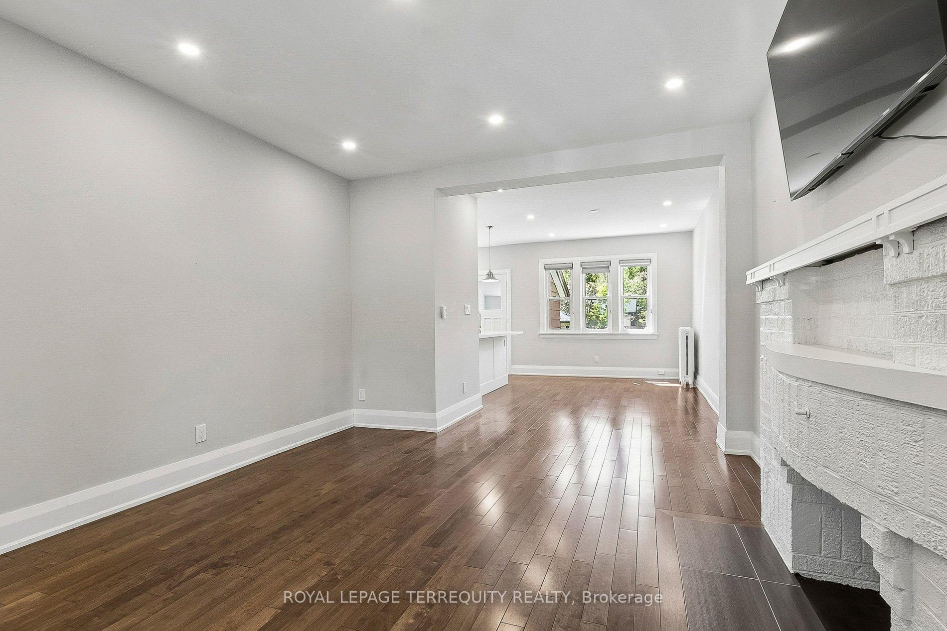 Photo 15 of 407 Annette Street, Toronto, Runnymede-Bloor West Village — HOMEH