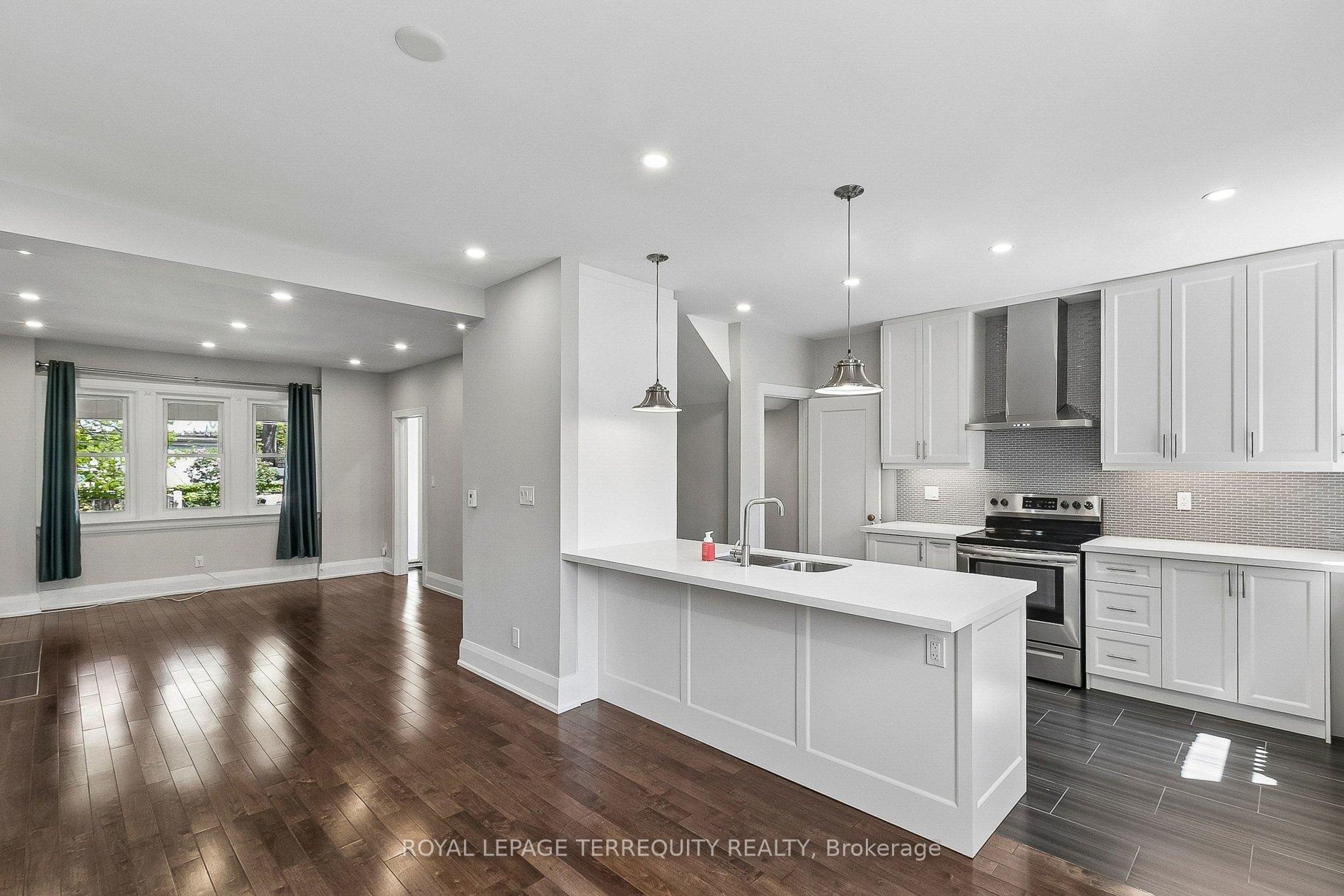 Photo 16 of 407 Annette Street, Toronto, Runnymede-Bloor West Village — HOMEH