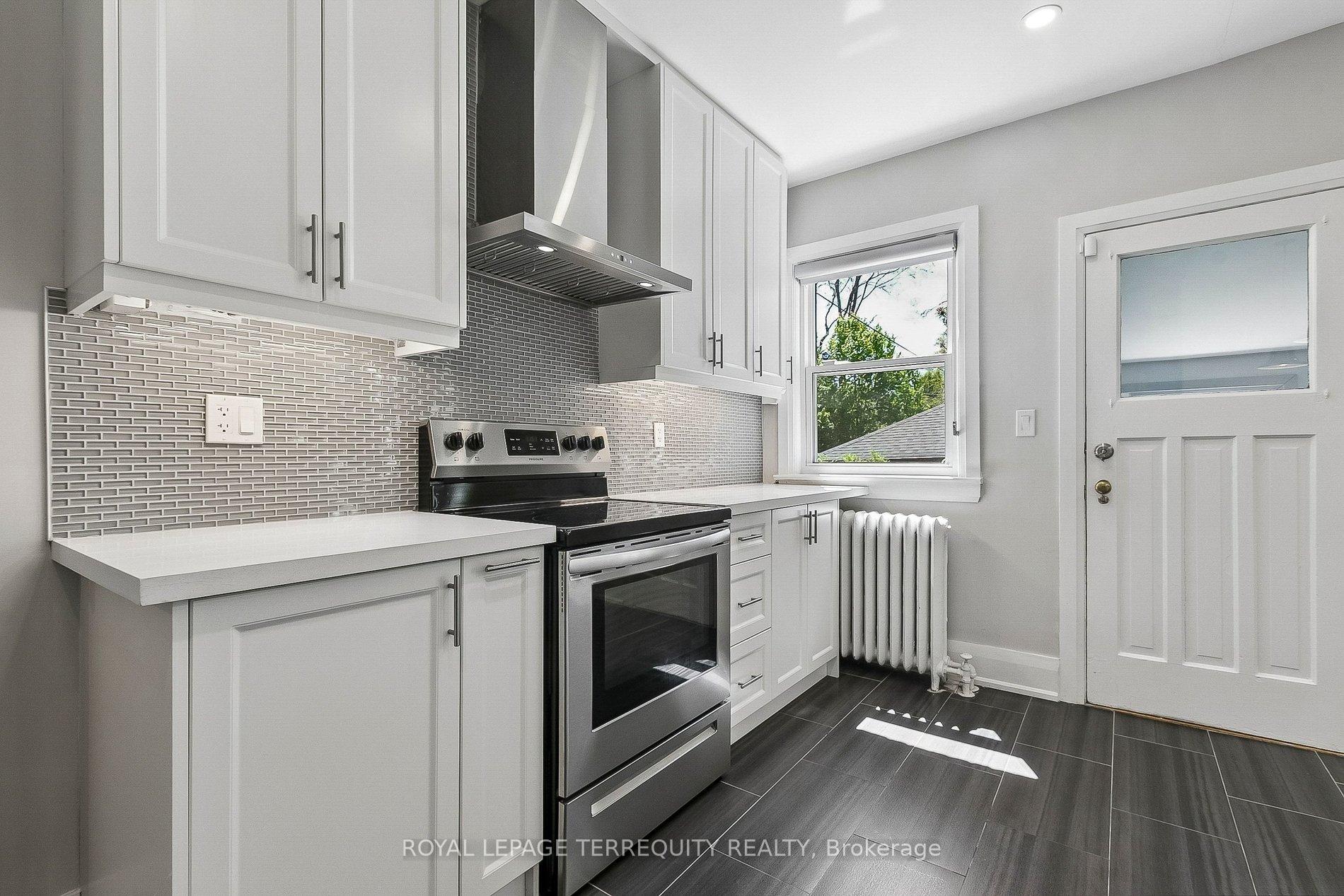 Photo 23 of 407 Annette Street, Toronto, Runnymede-Bloor West Village — HOMEH