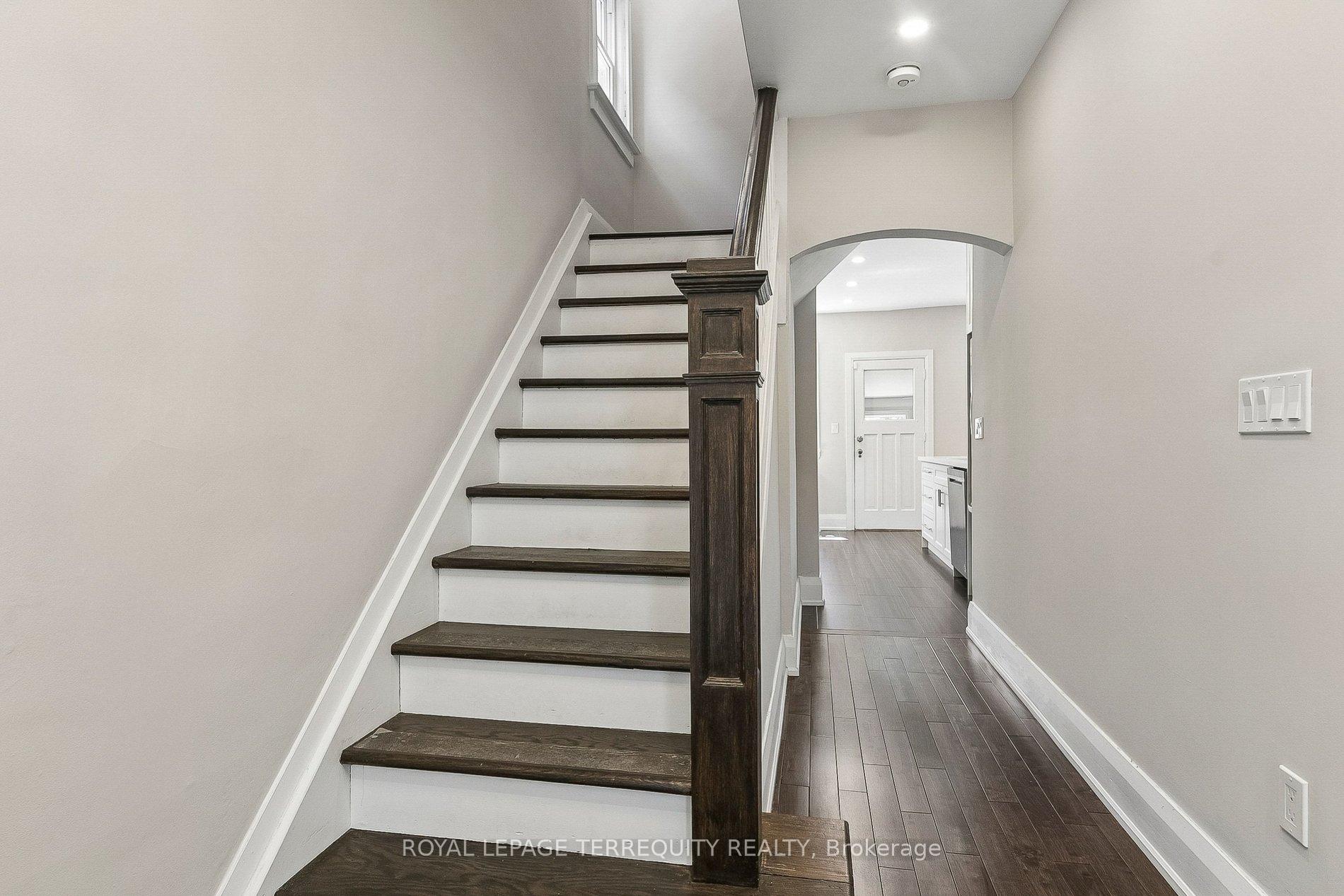Photo 27 of 407 Annette Street, Toronto, Runnymede-Bloor West Village — HOMEH